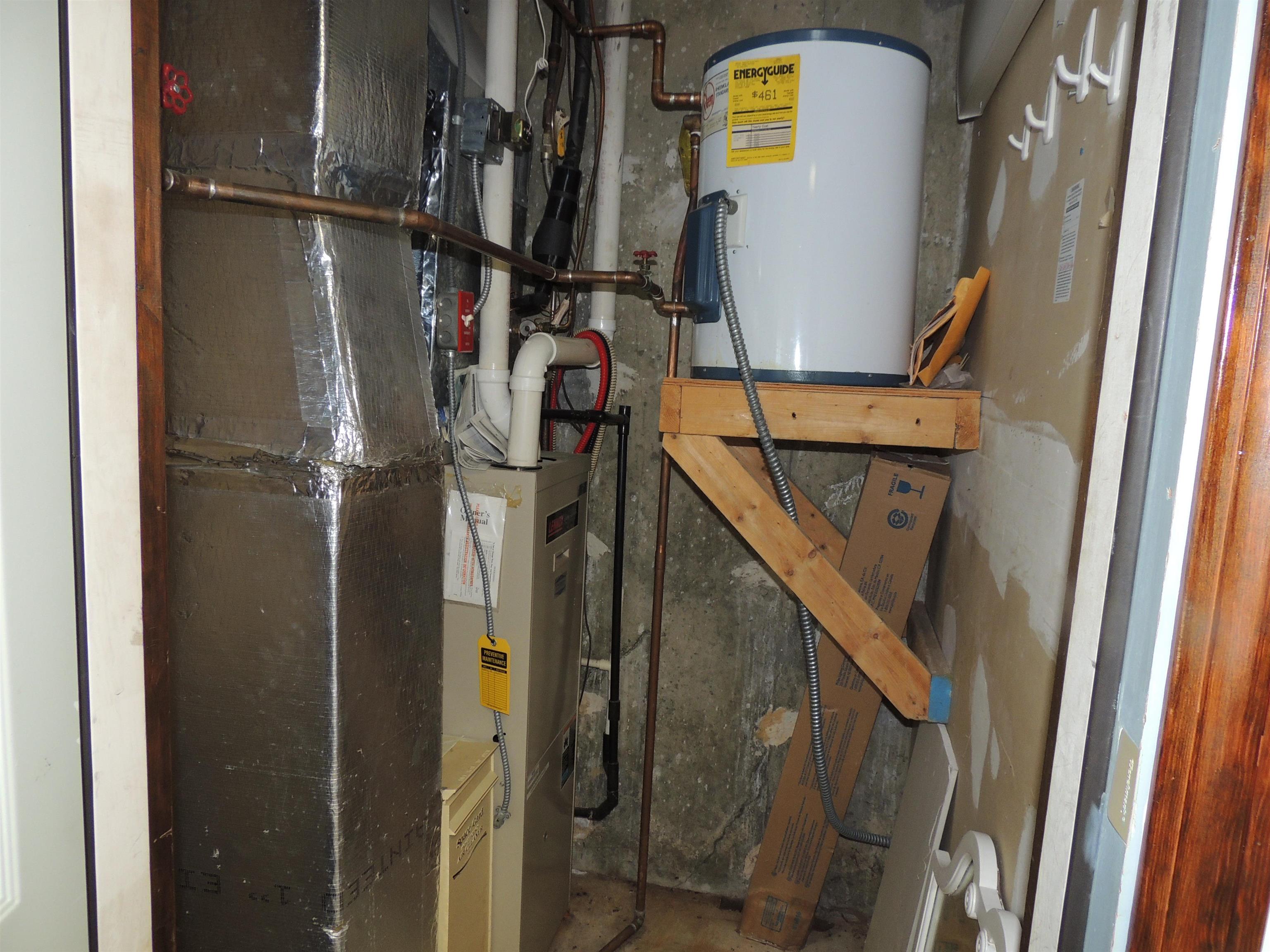 401 Gilford Avenue Property Photo 15