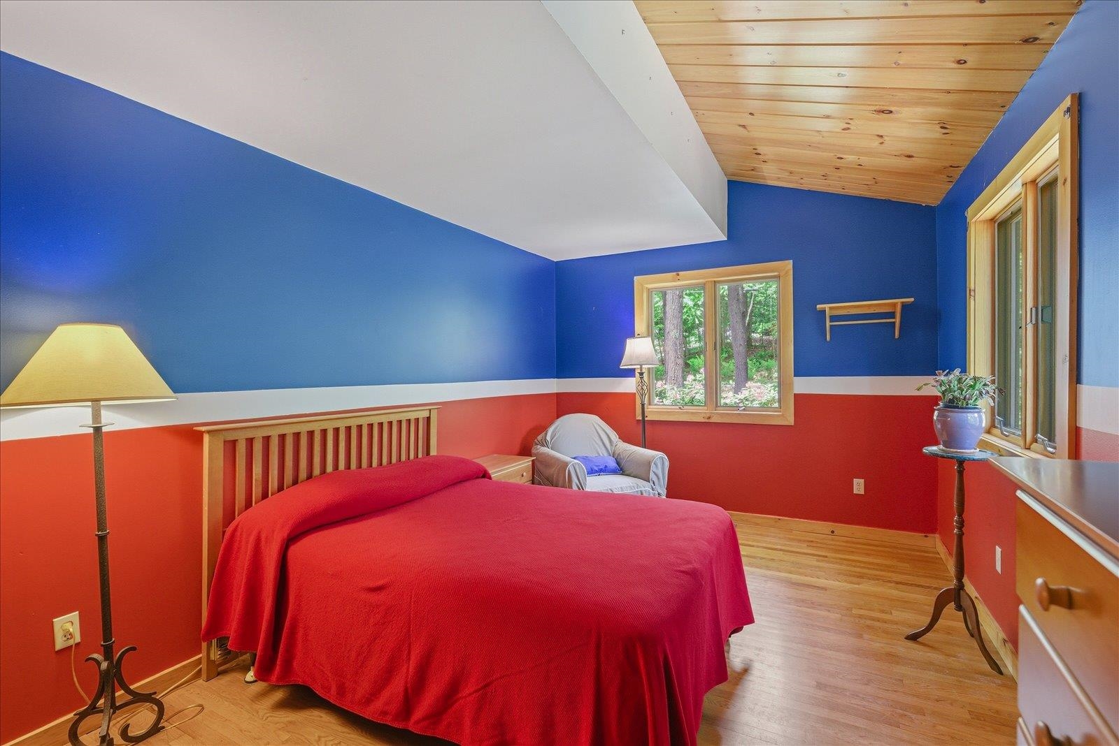 20 Jay Drive Property Photo 1