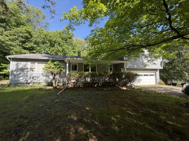22 Lawrence Heights Property Photo 1