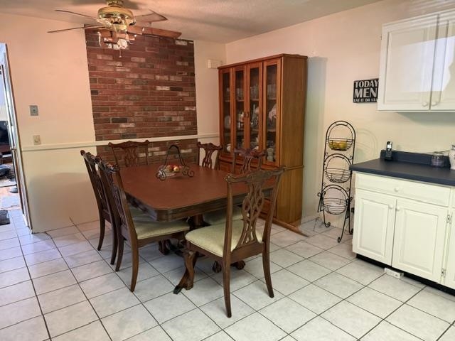 22 Lawrence Heights Property Photo 6
