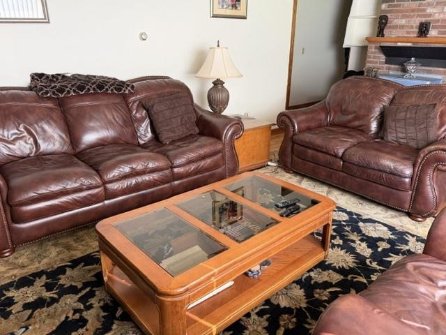 22 Lawrence Heights Property Photo 8