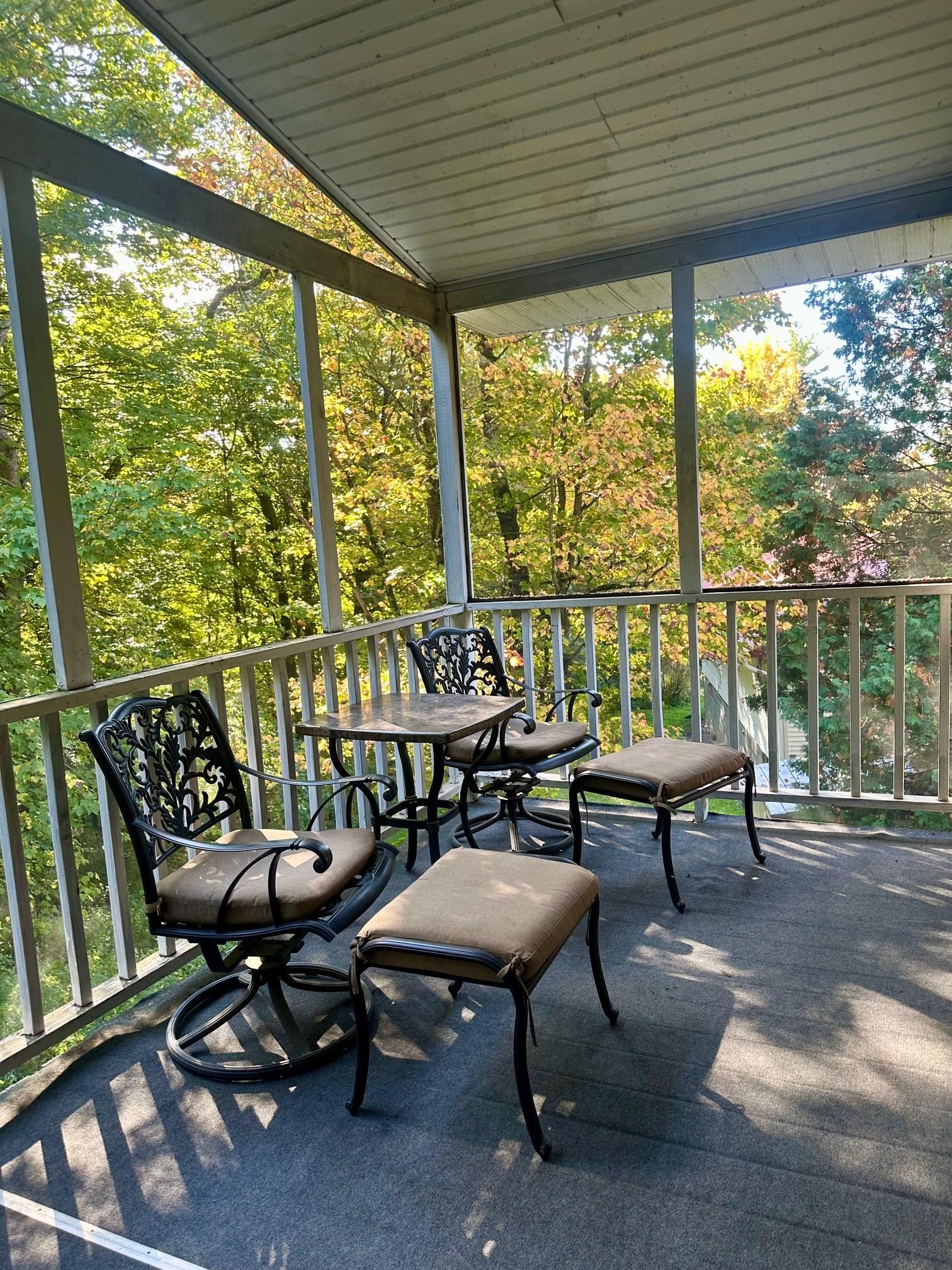 22 Lawrence Heights Property Photo 32