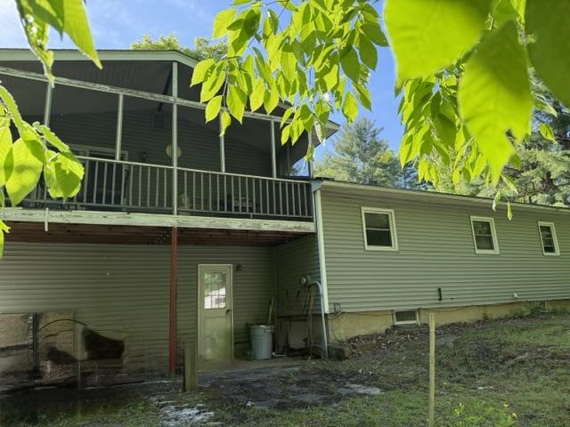 22 Lawrence Heights Property Photo 42