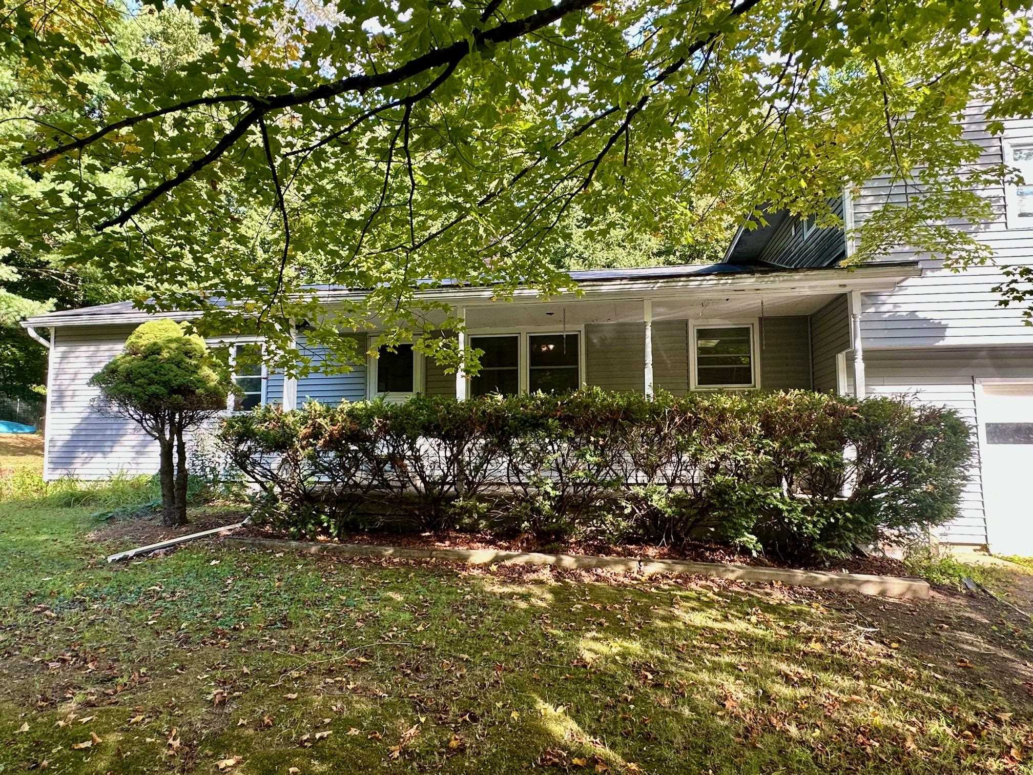 22 Lawrence Heights Property Photo 46