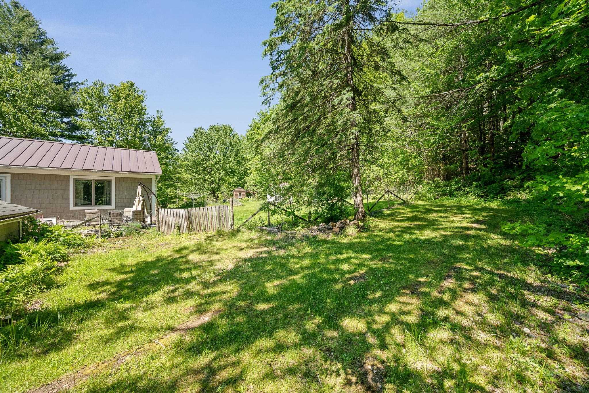 2021 Huntington Road Property Photo 45
