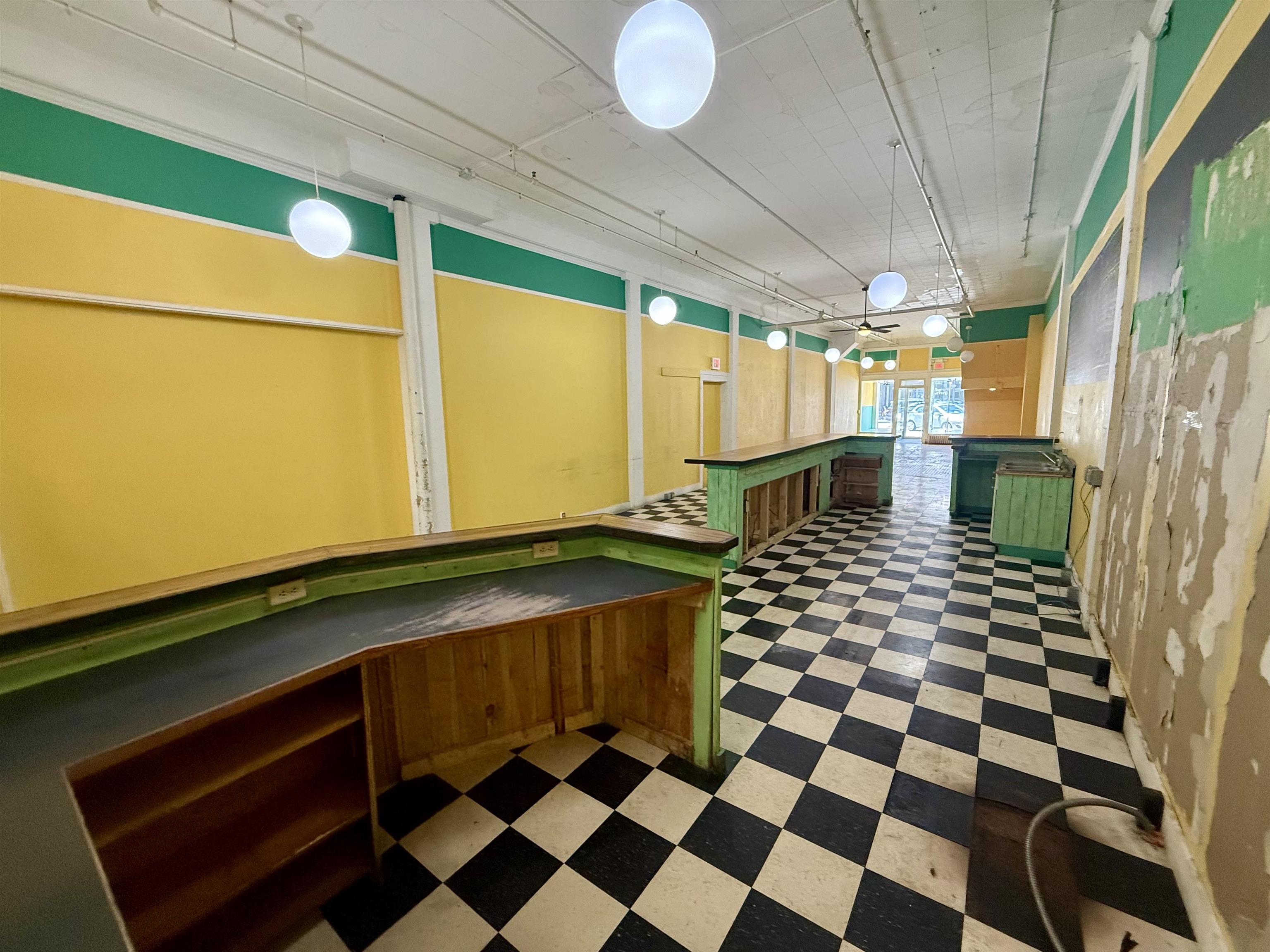 378 Railroad Street Property Photo 5