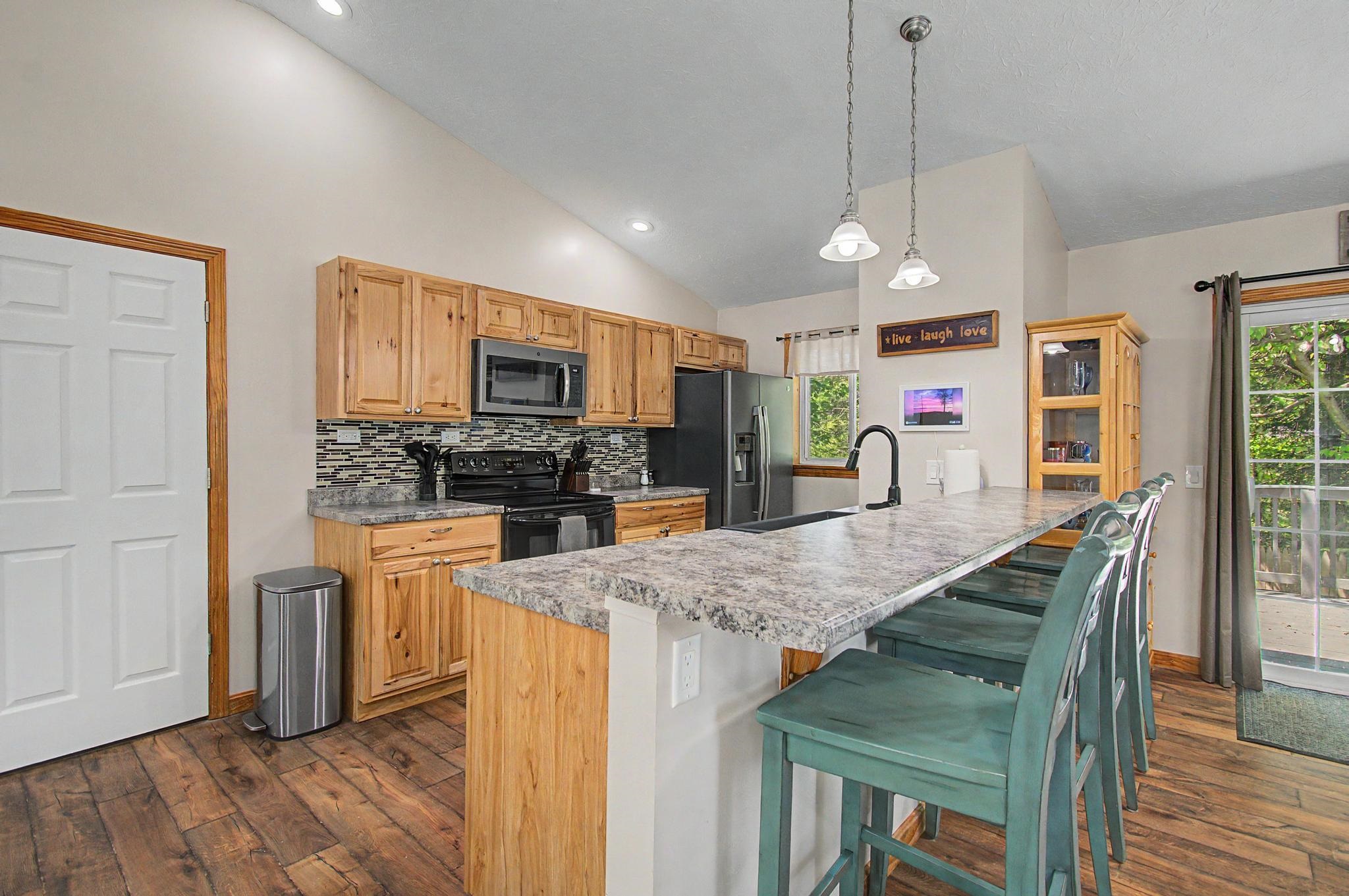 354 Old Stage Road Property Photo 11