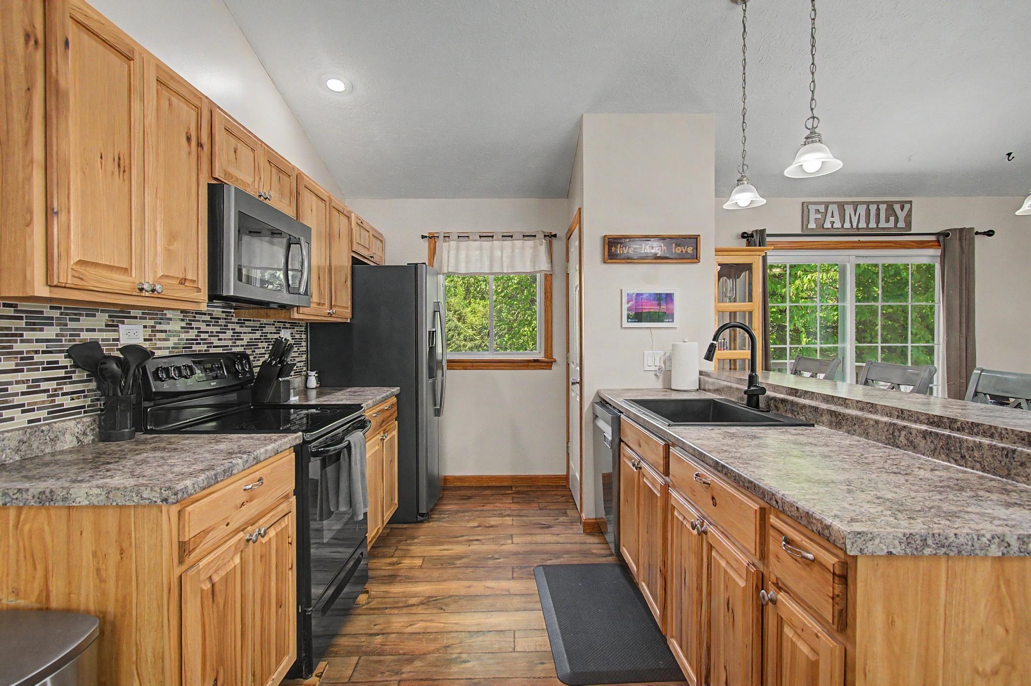 354 Old Stage Road Property Photo 13