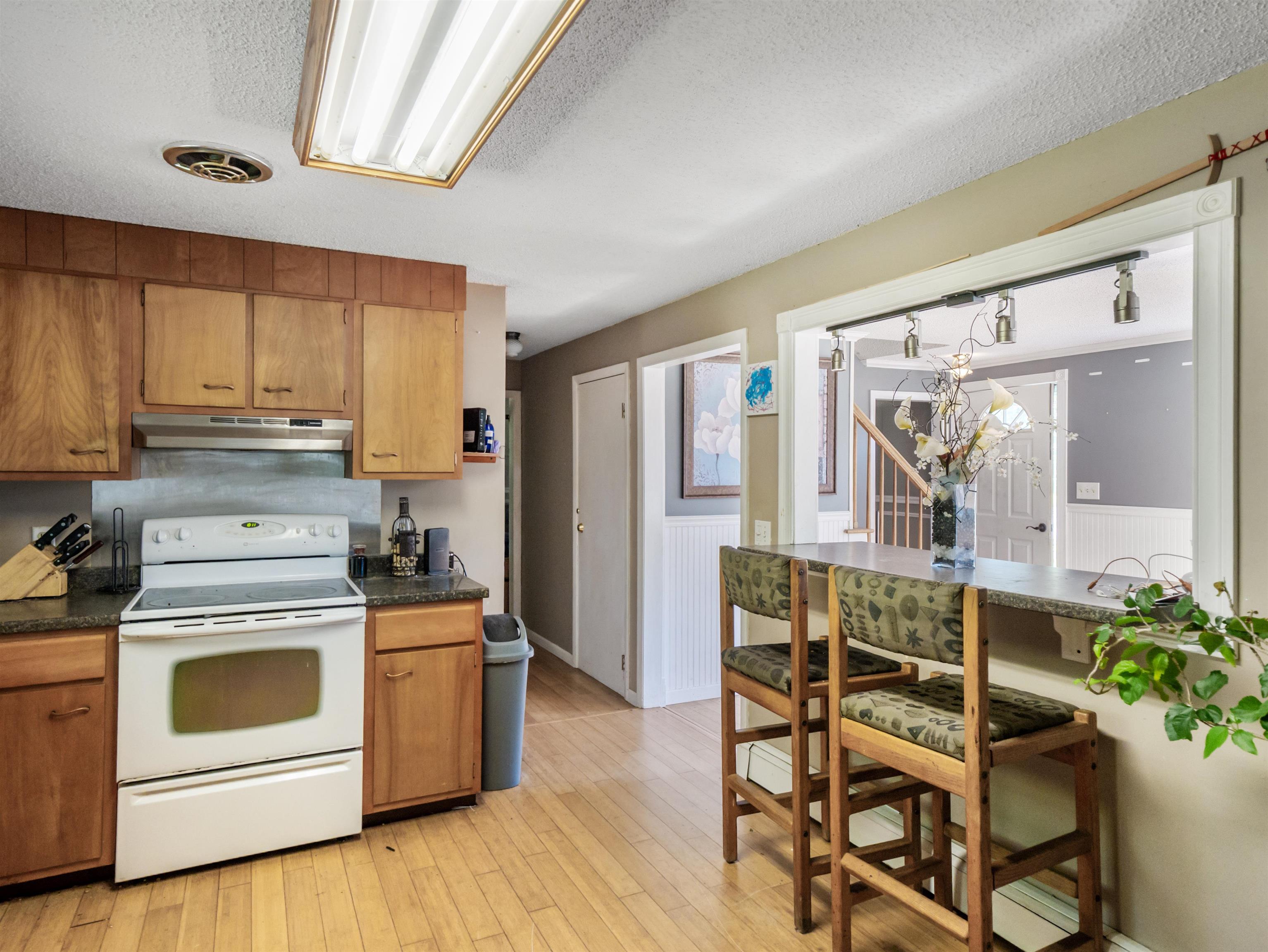 56 Prior Drive Property Photo 5