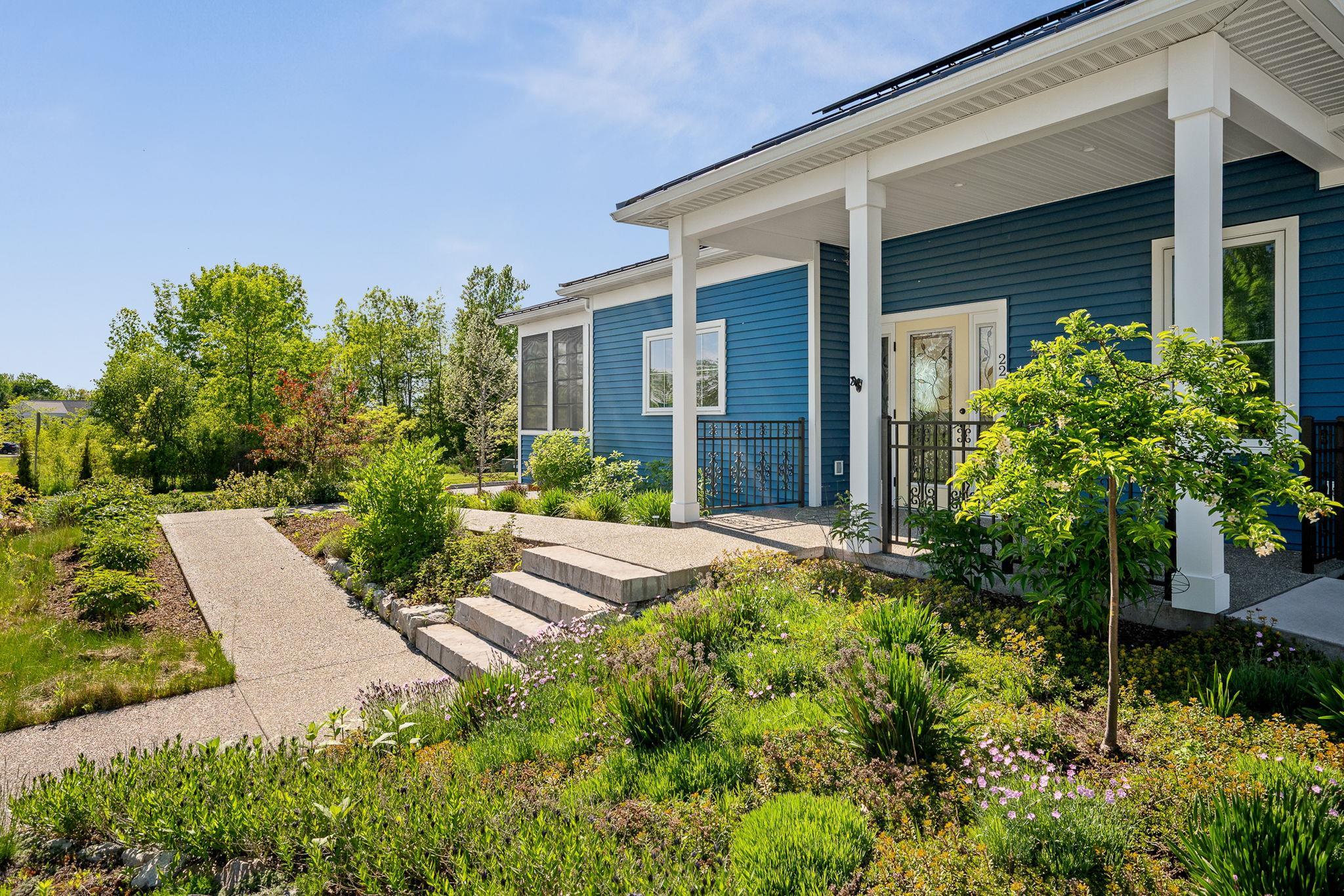 225 Midland Avenue Property Photo 46