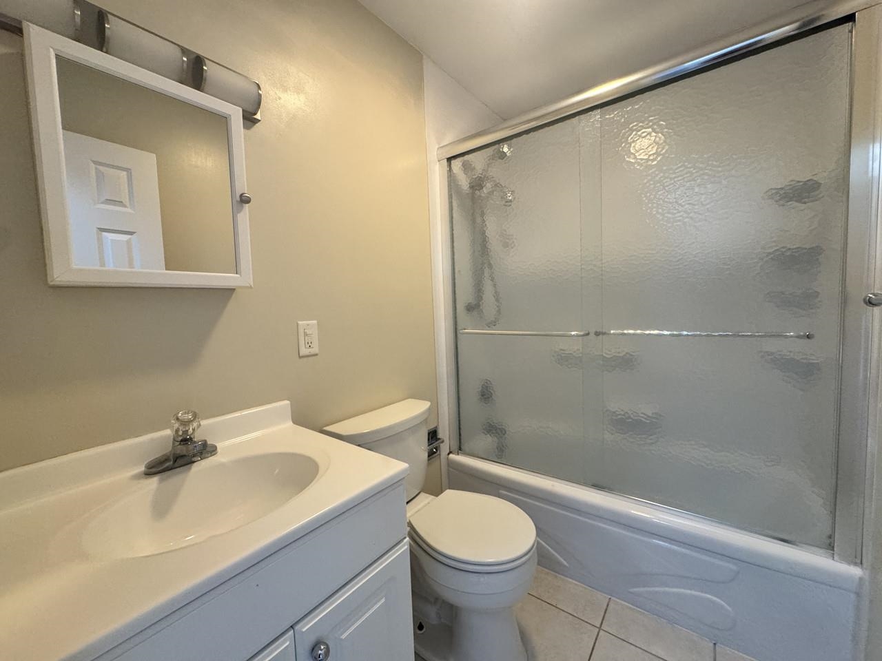 9d Blair Road Property Photo 9