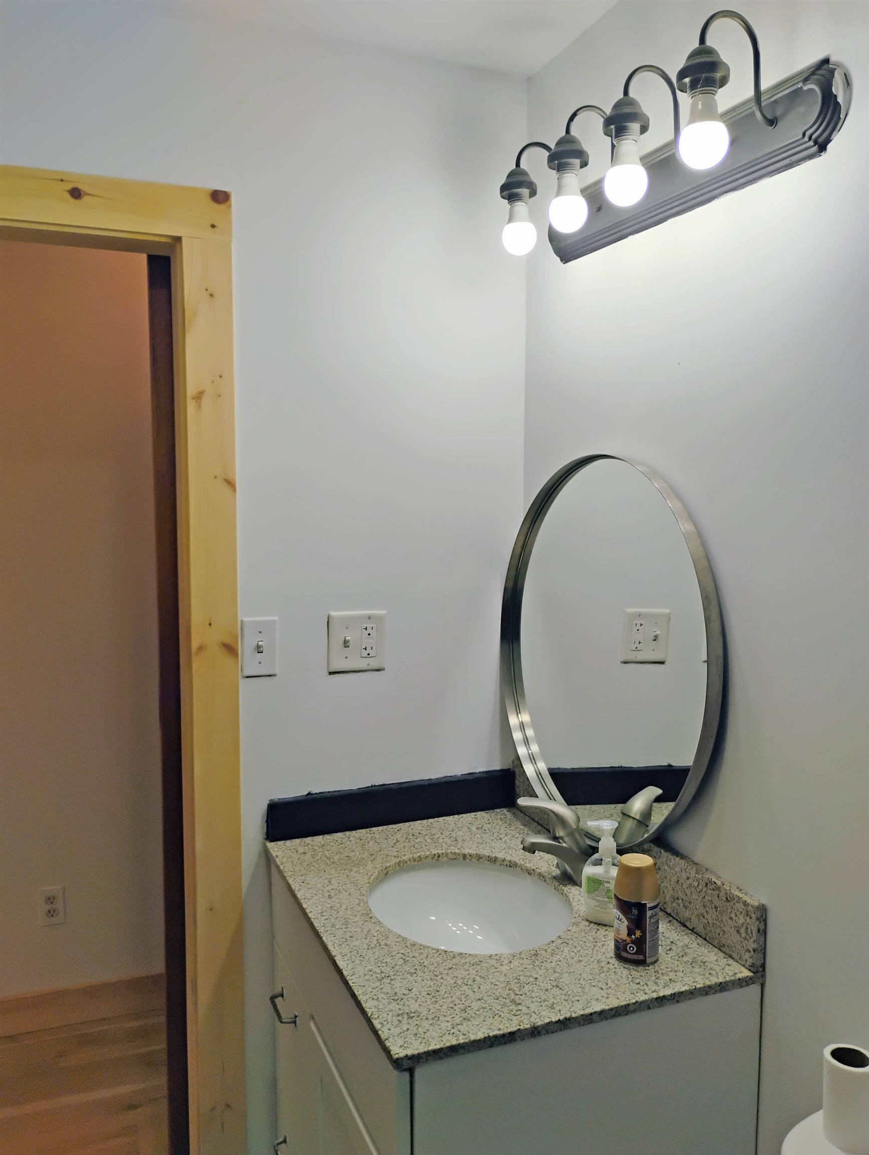 2117 Pine Banks Road Property Photo 30
