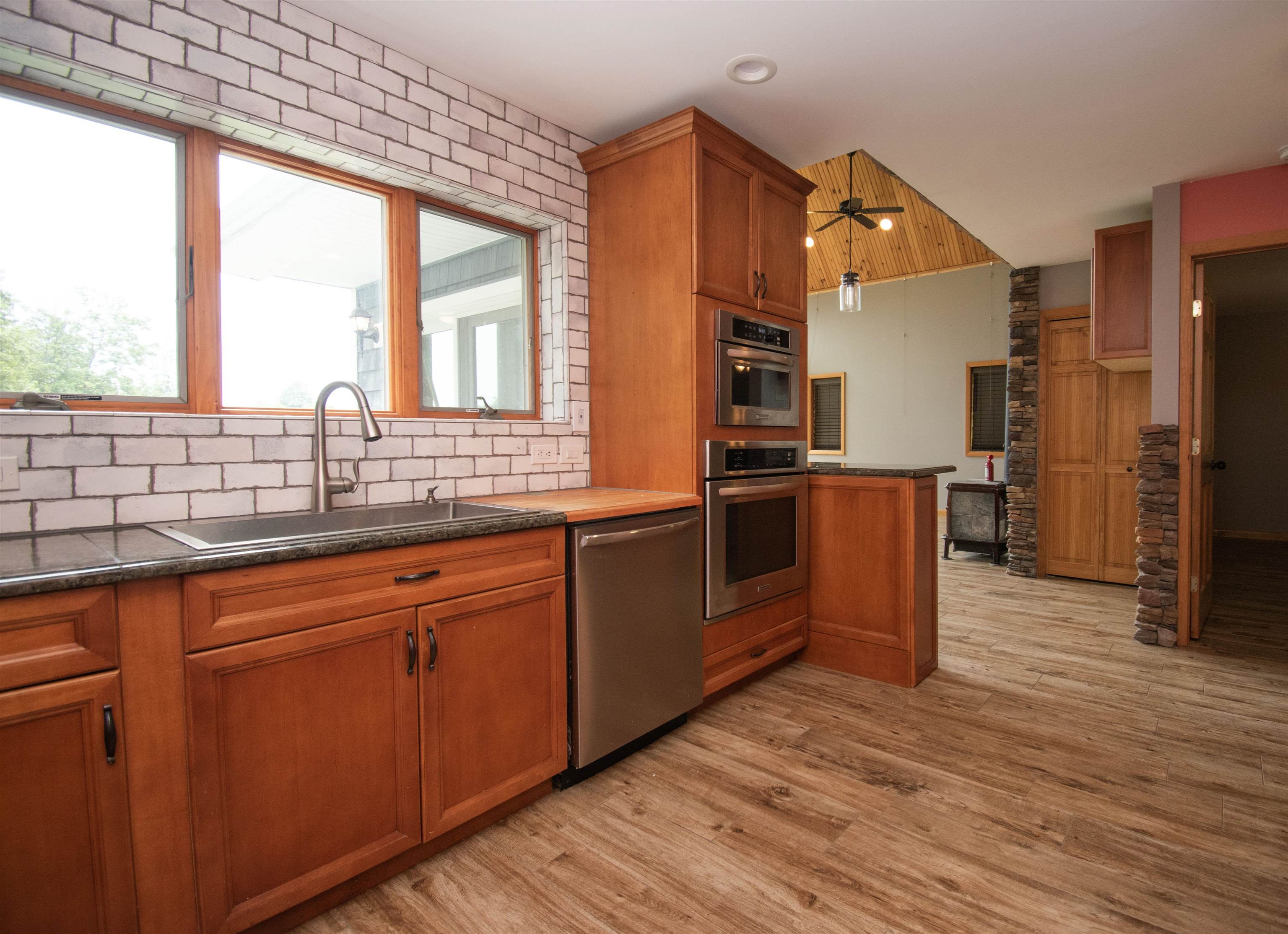 135 Stage Road Property Photo 8