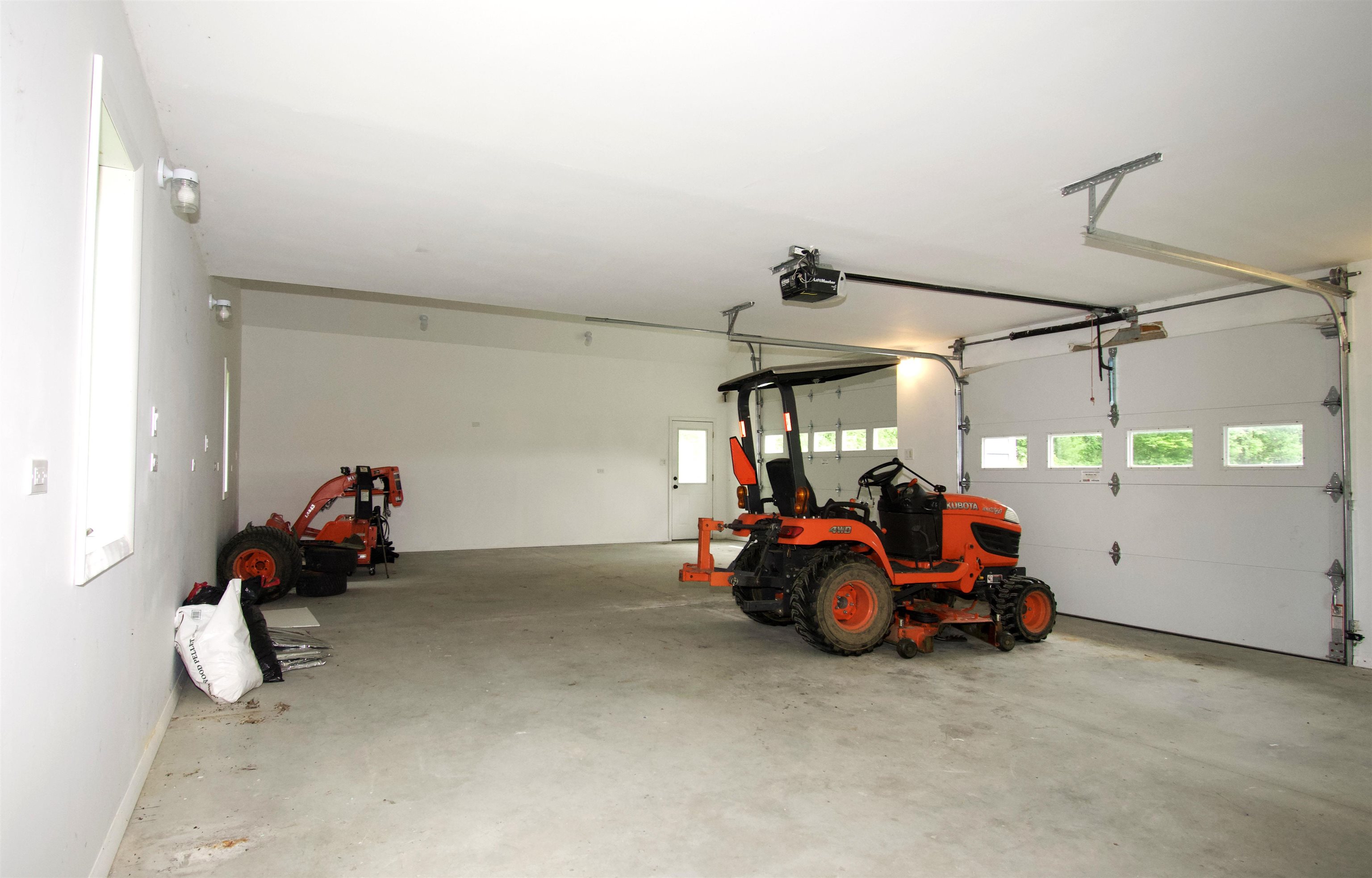 135 Stage Road Property Photo 40
