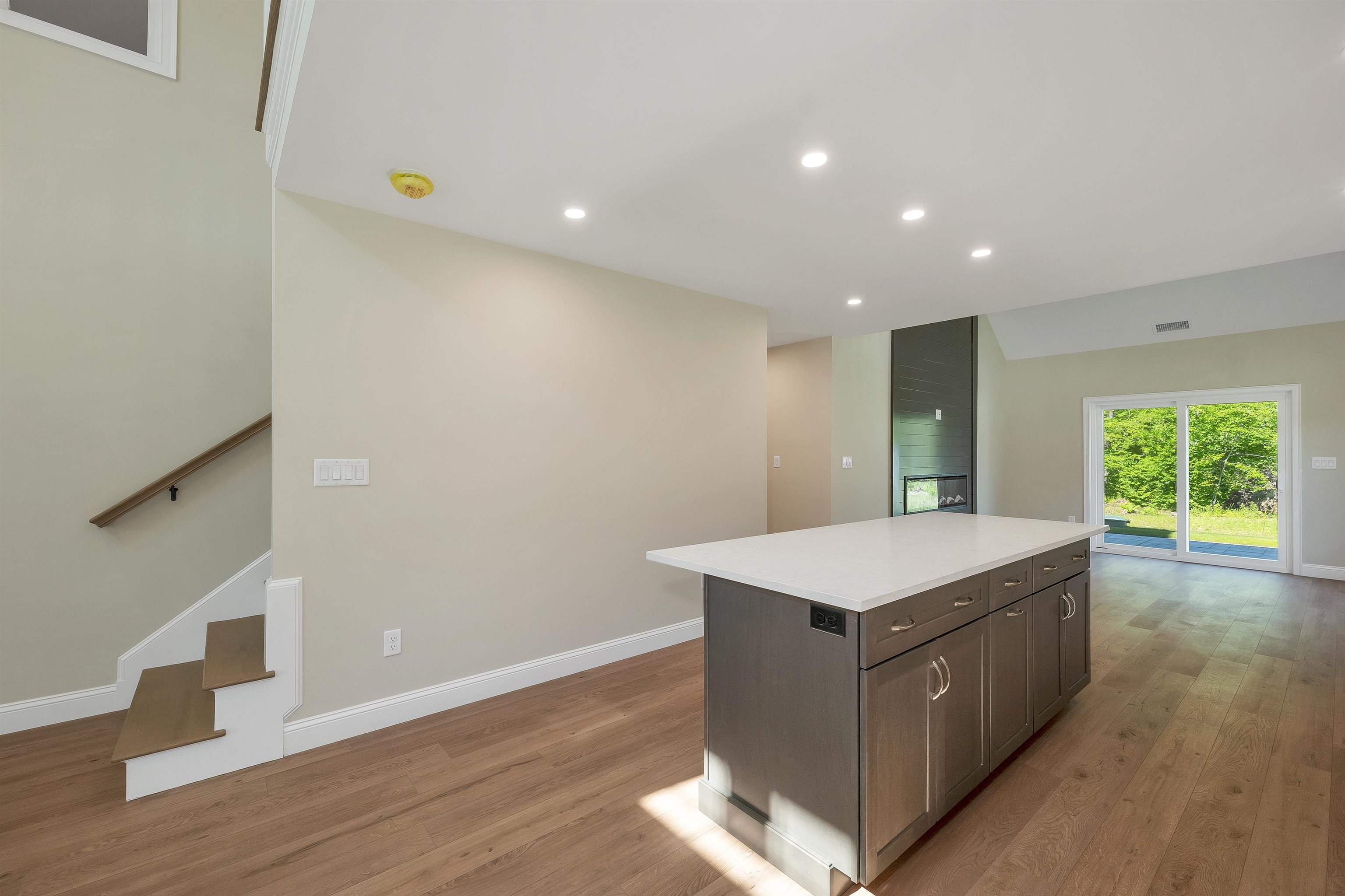 1 Cameron Court Property Photo 18