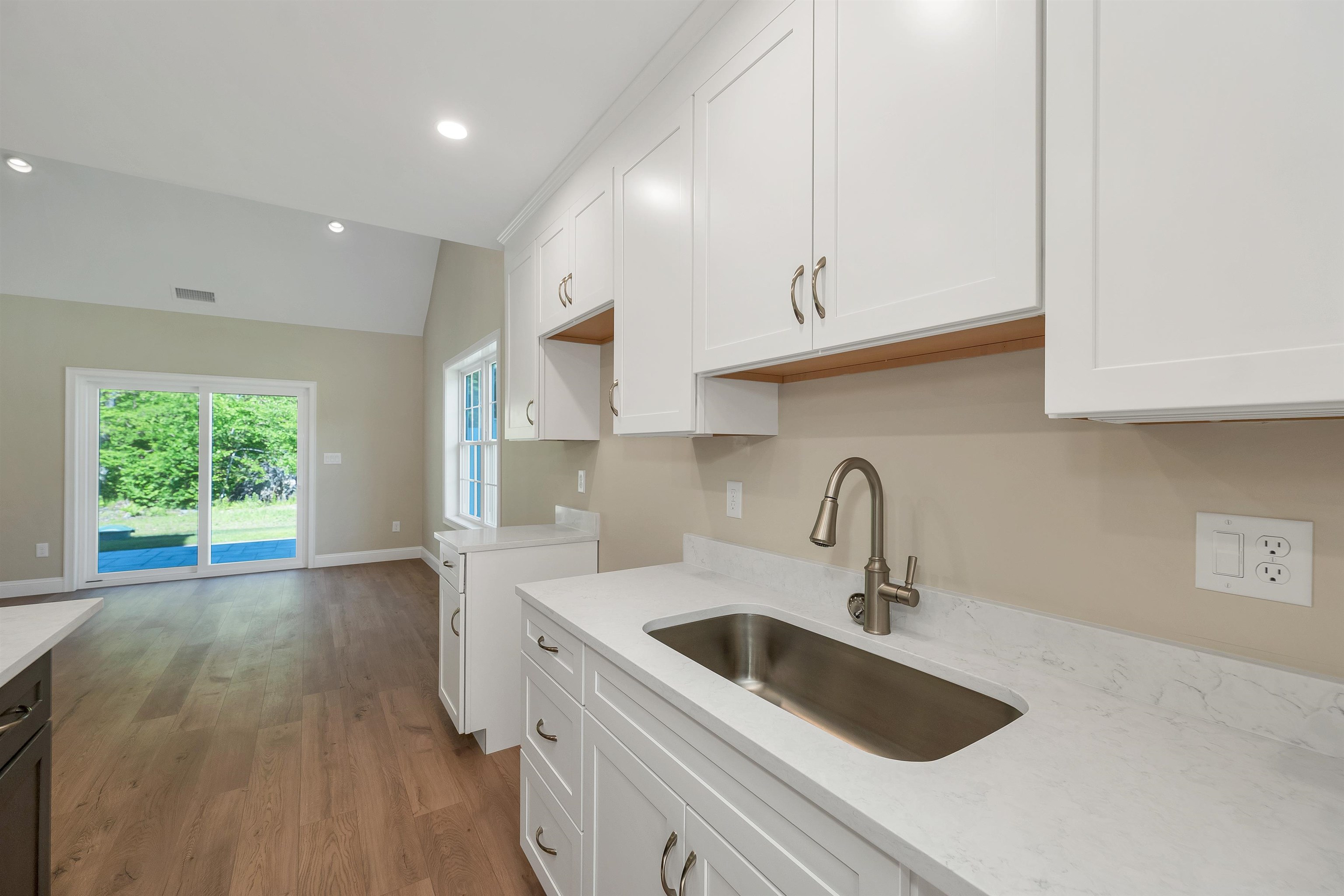 1 Cameron Court Property Photo 19