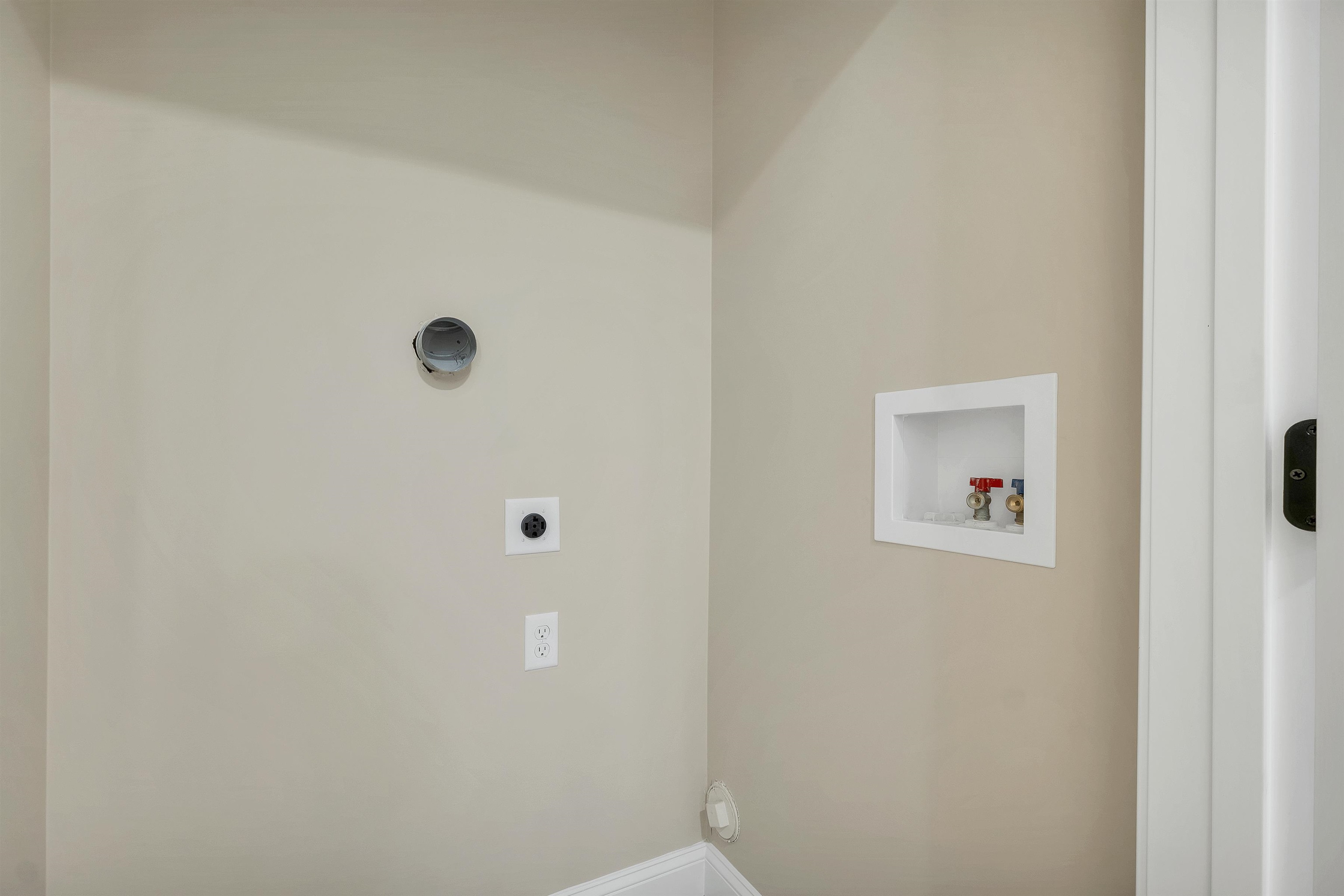 1 Cameron Court Property Photo 29