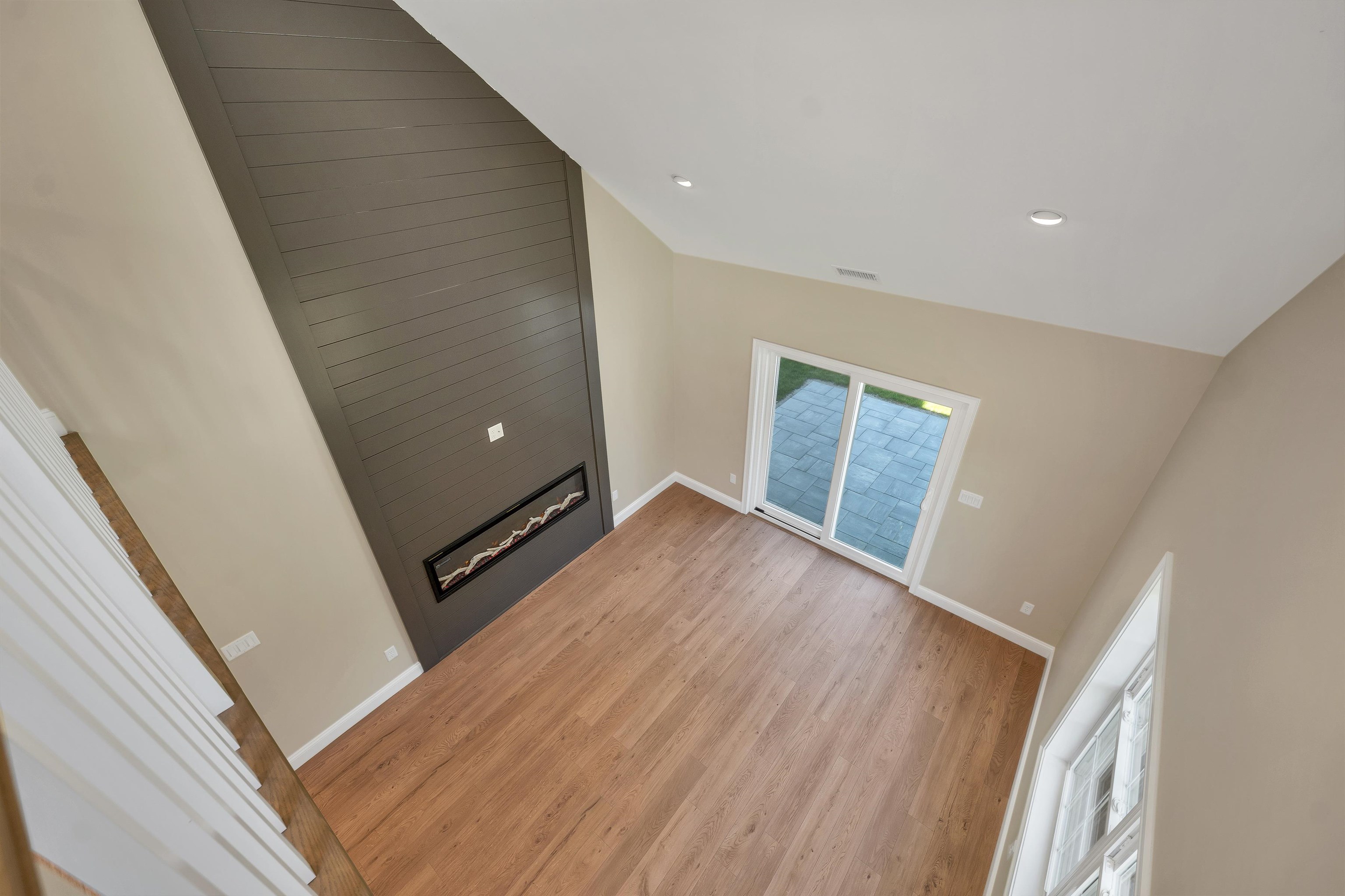 1 Cameron Court Property Photo 42