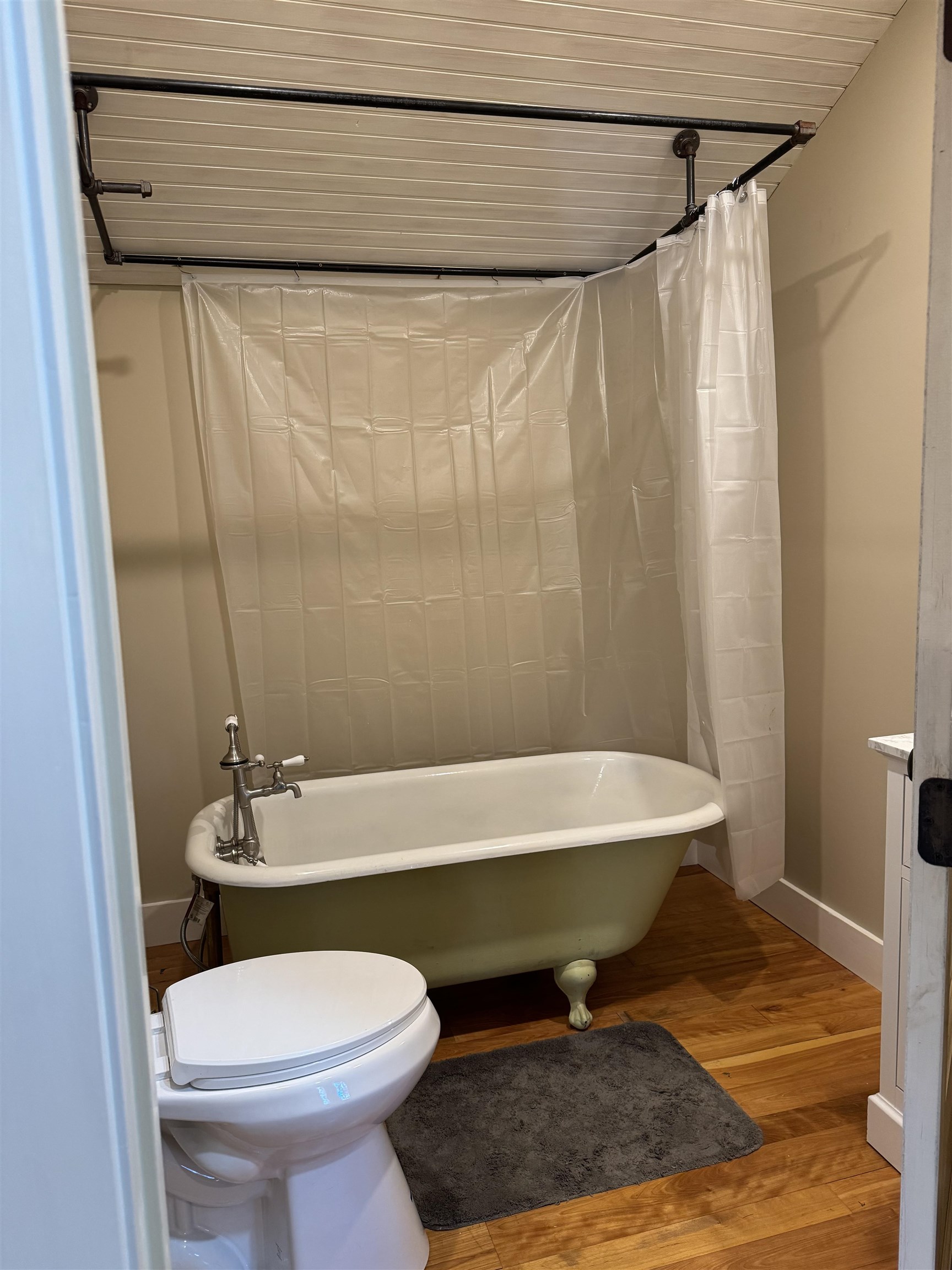 198 Brackett Road Property Photo 33