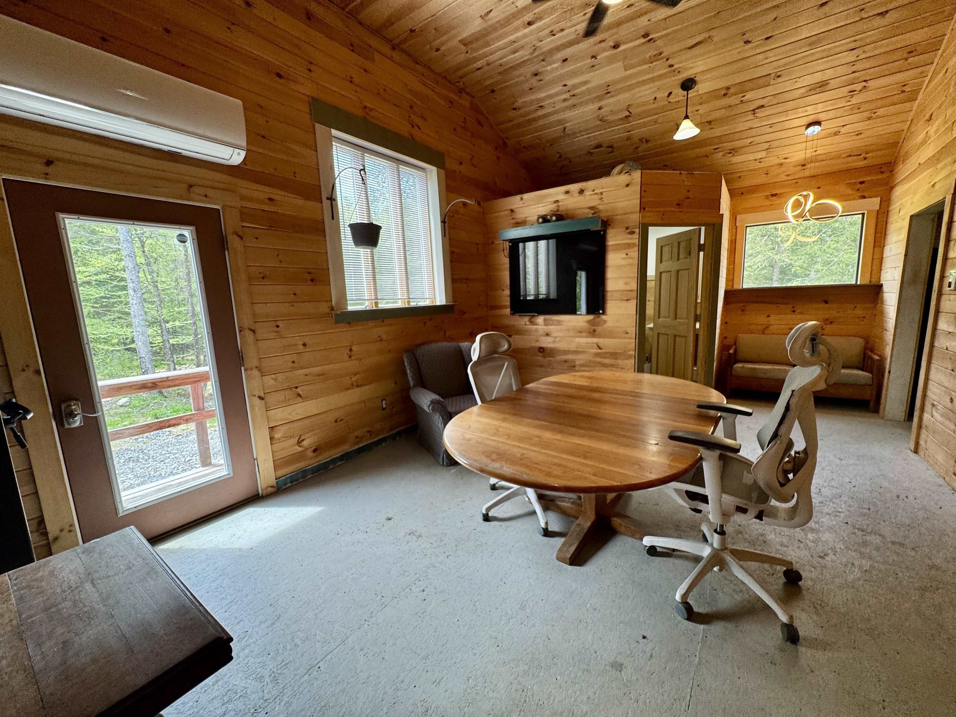 198 Brackett Road Property Photo 42
