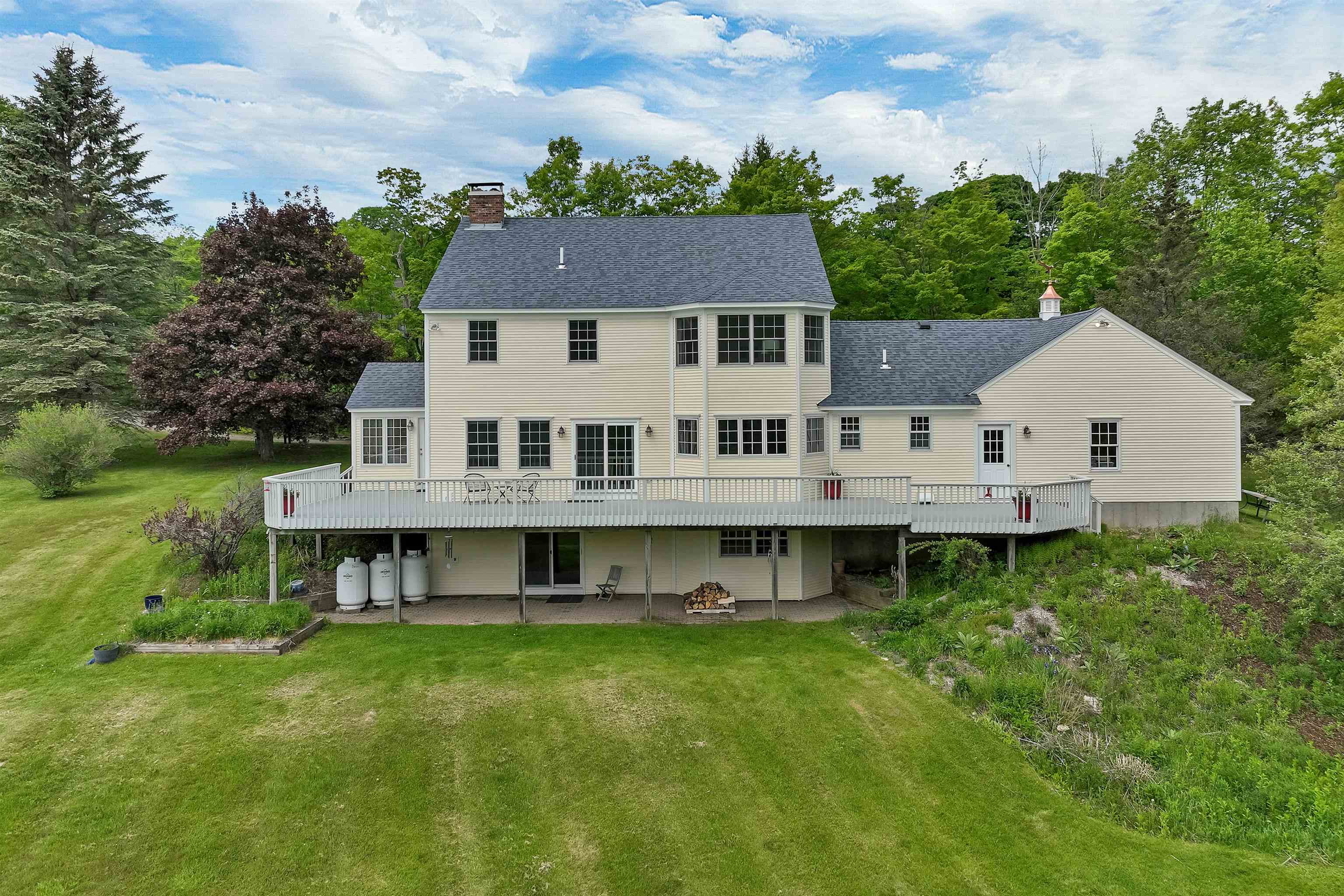 25 Wolfeboro Road Property Photo 4