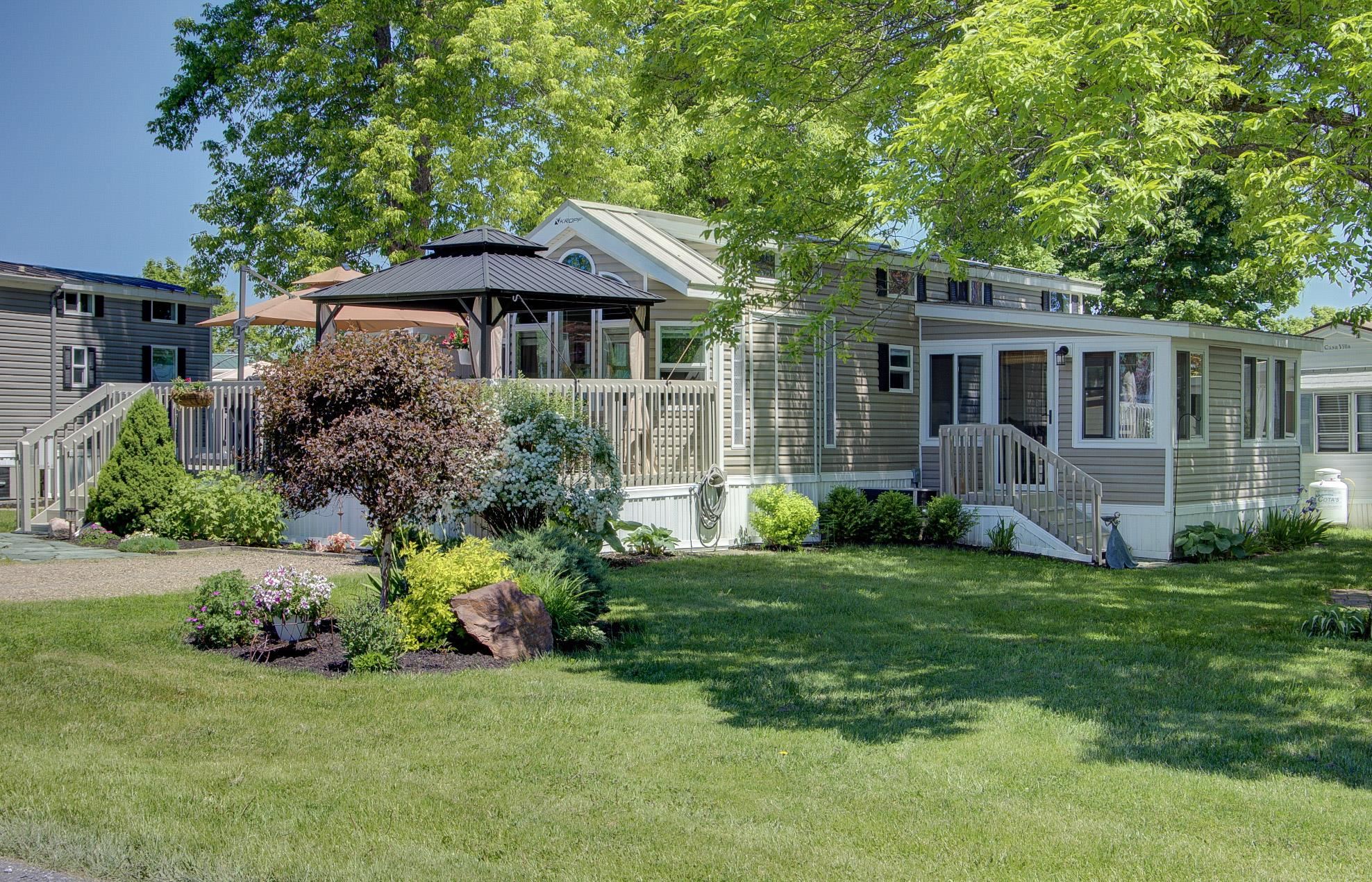 51 Island Circle Property Photo 7