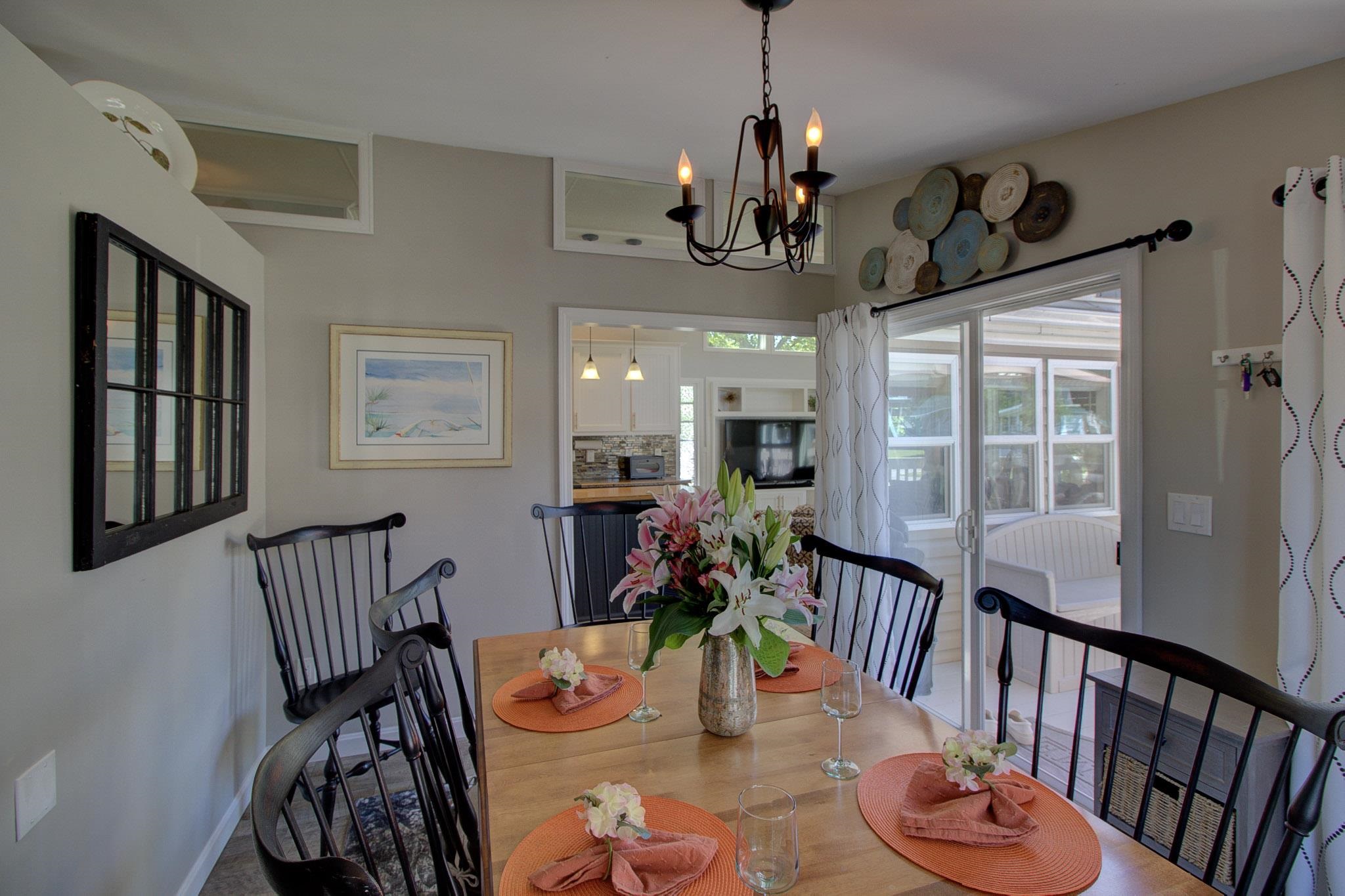 51 Island Circle Property Photo 13