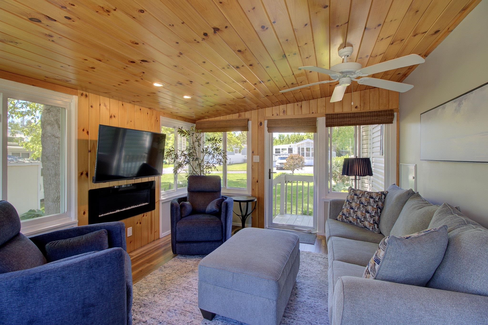 51 Island Circle Property Photo 29