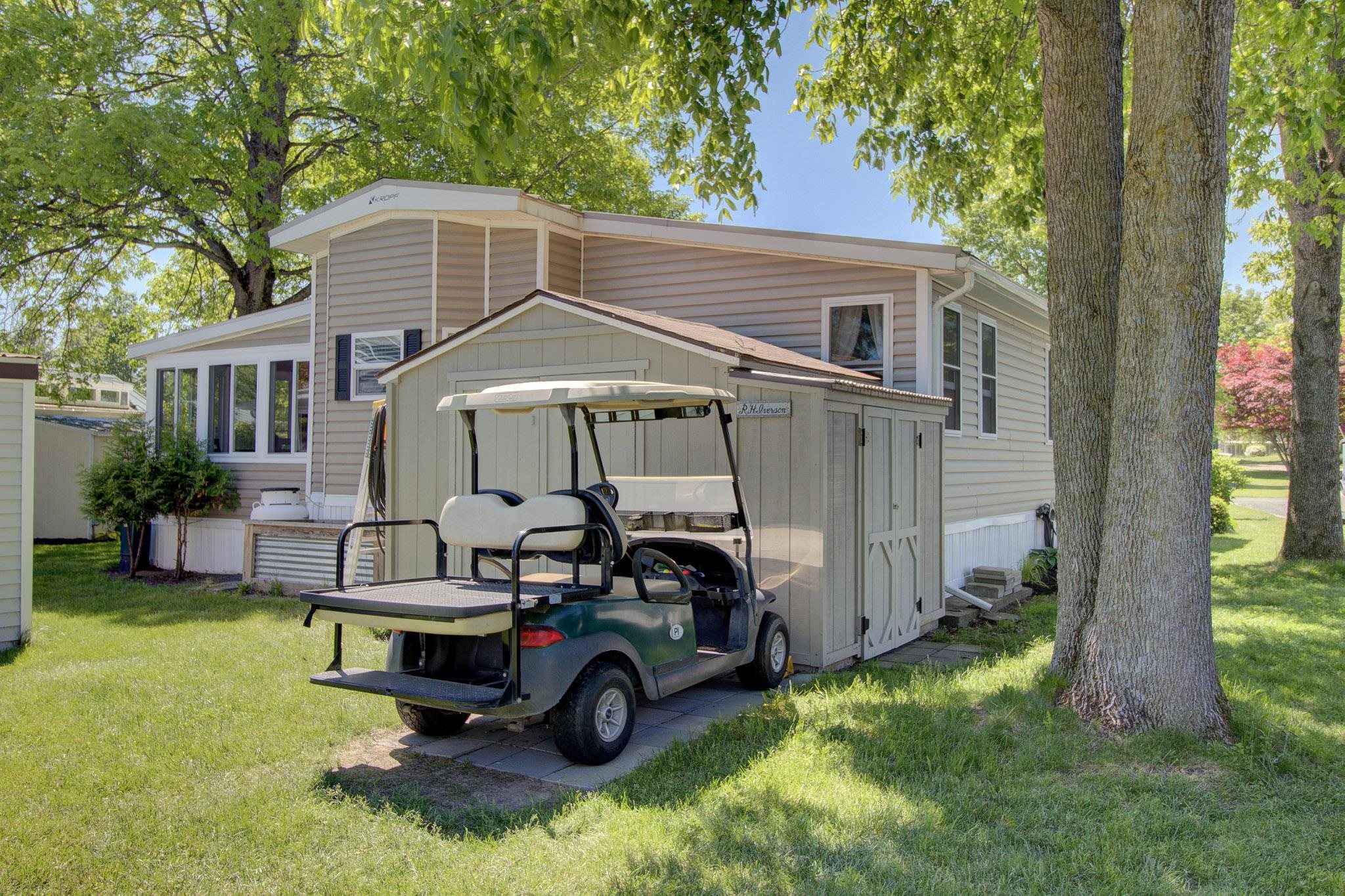 51 Island Circle Property Photo 41
