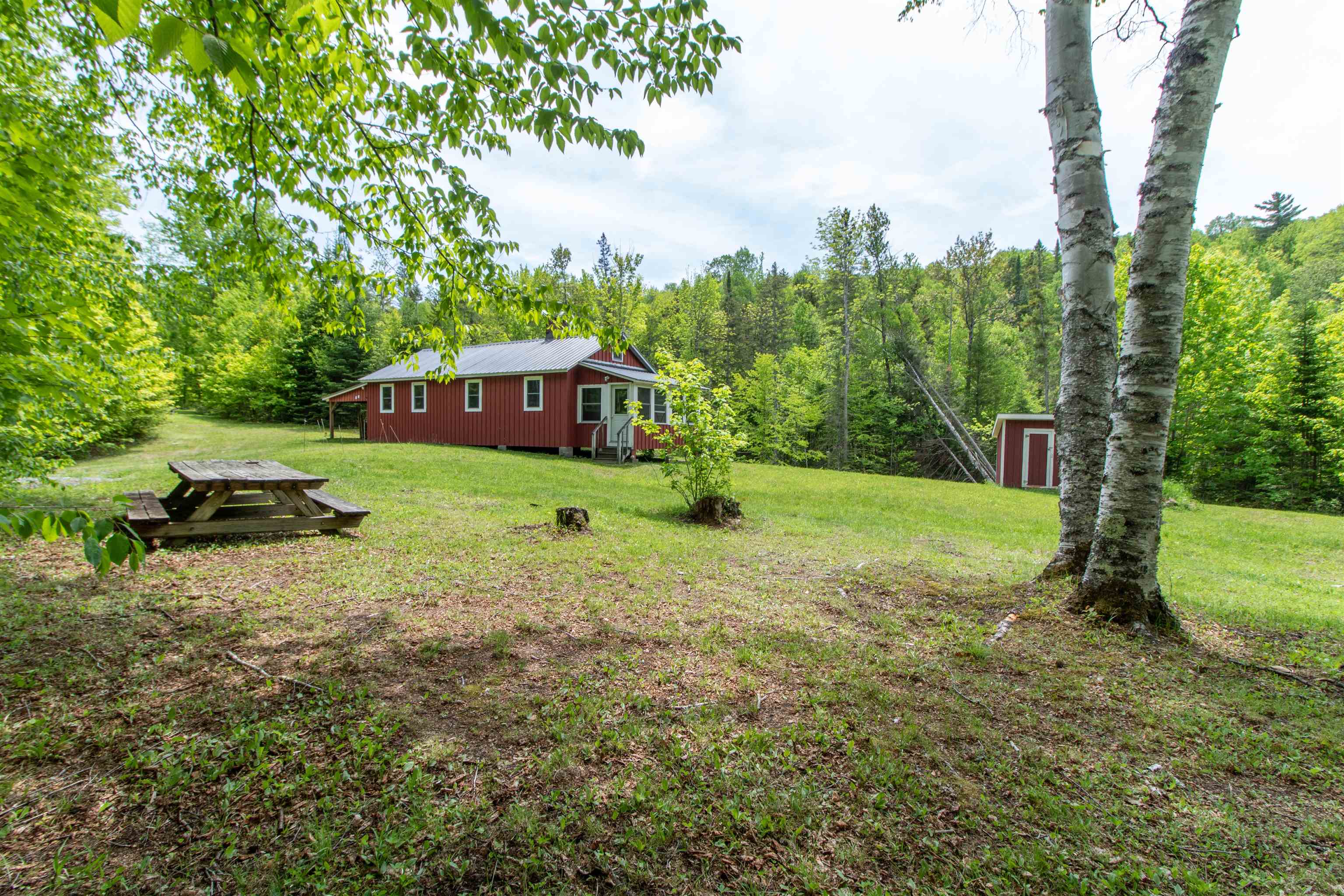 6885 Kirby Mountain Road Property Photo 4