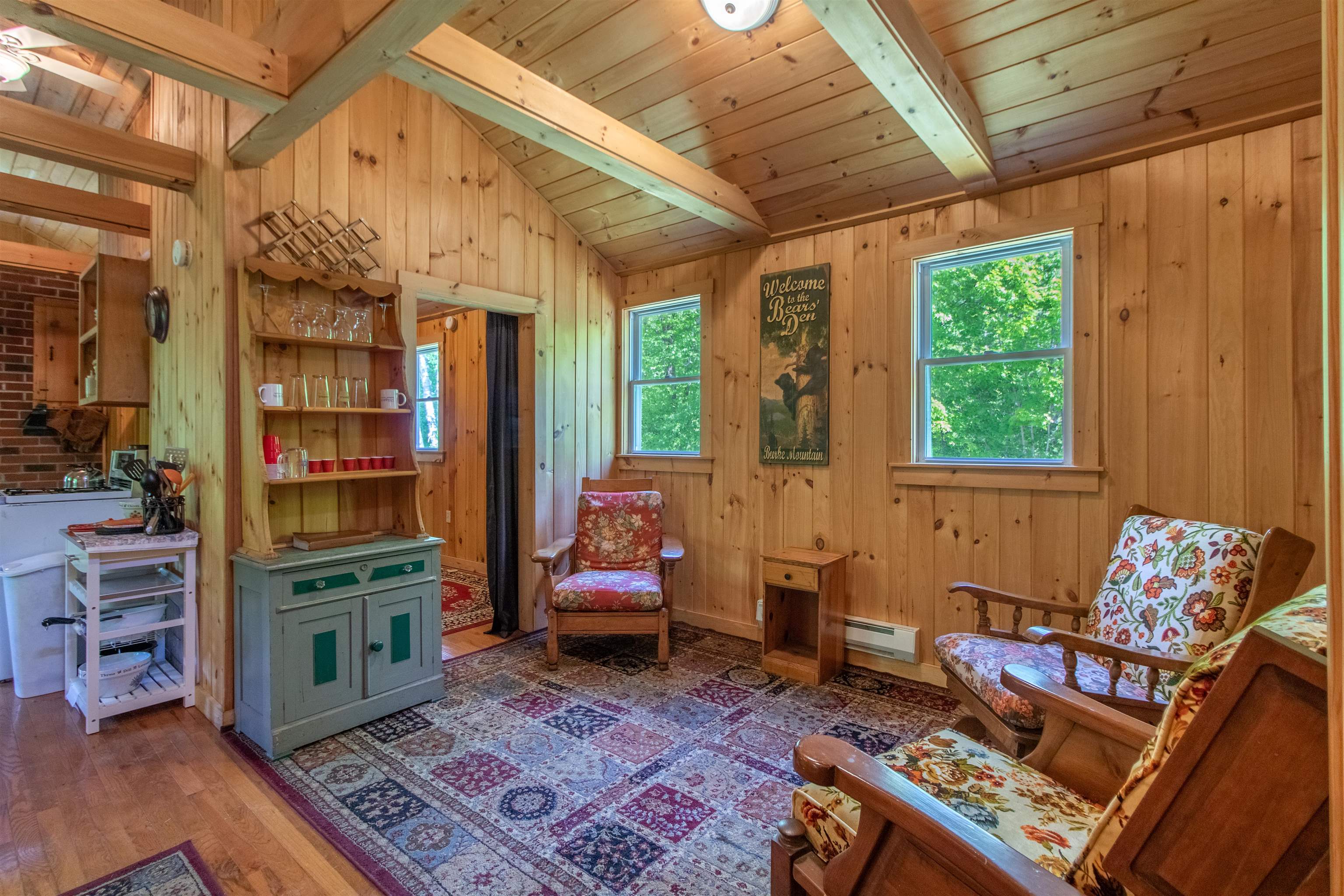 6885 Kirby Mountain Road Property Photo 6