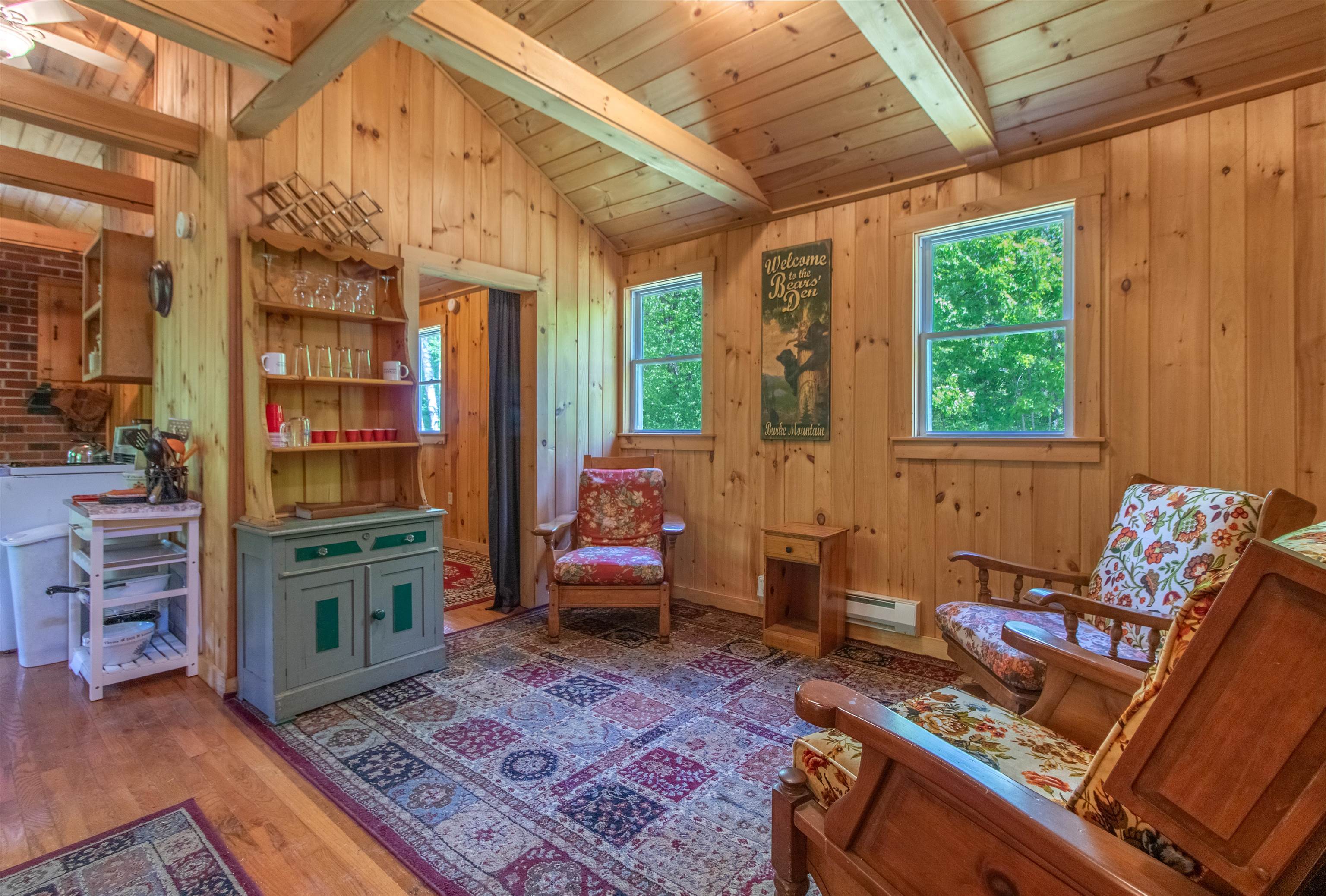 6885 Kirby Mountain Road Property Photo 7