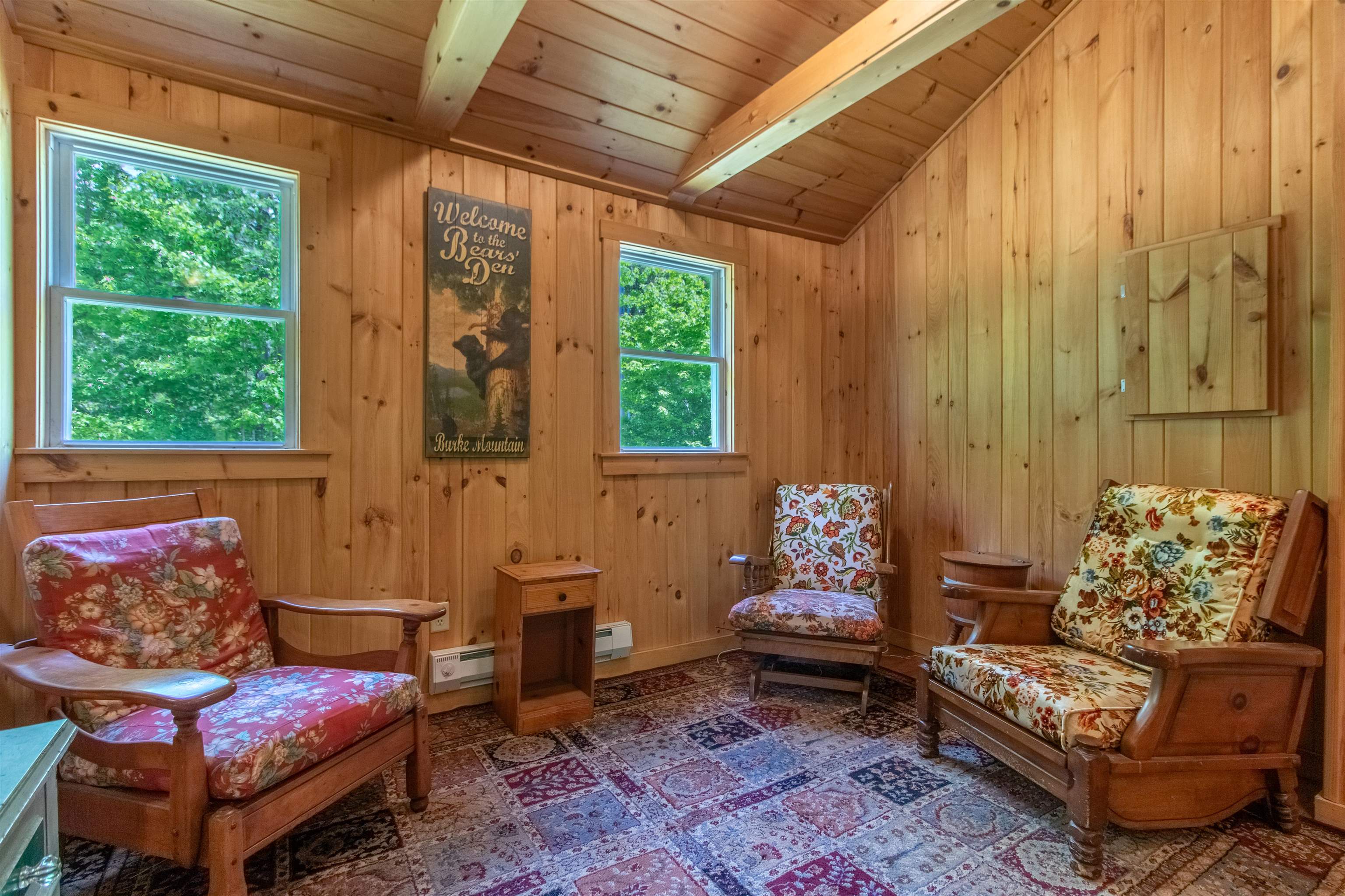 6885 Kirby Mountain Road Property Photo 9