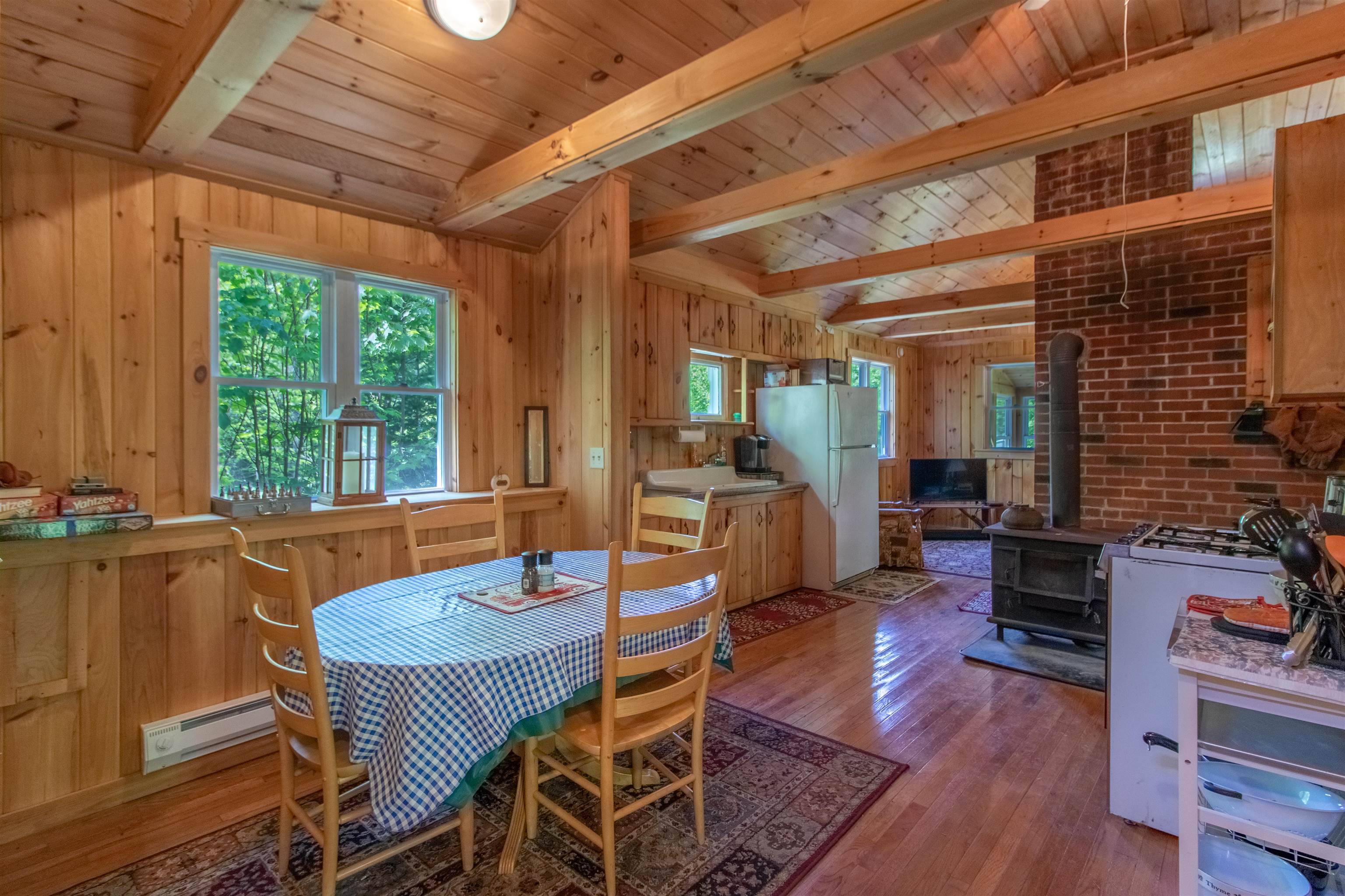 6885 Kirby Mountain Road Property Photo 10