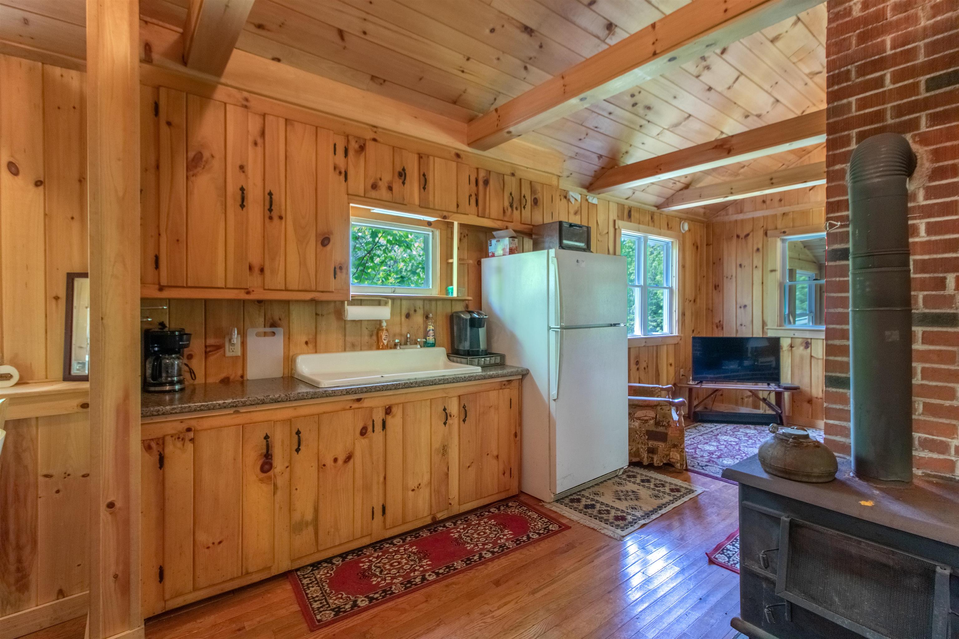 6885 Kirby Mountain Road Property Photo 14