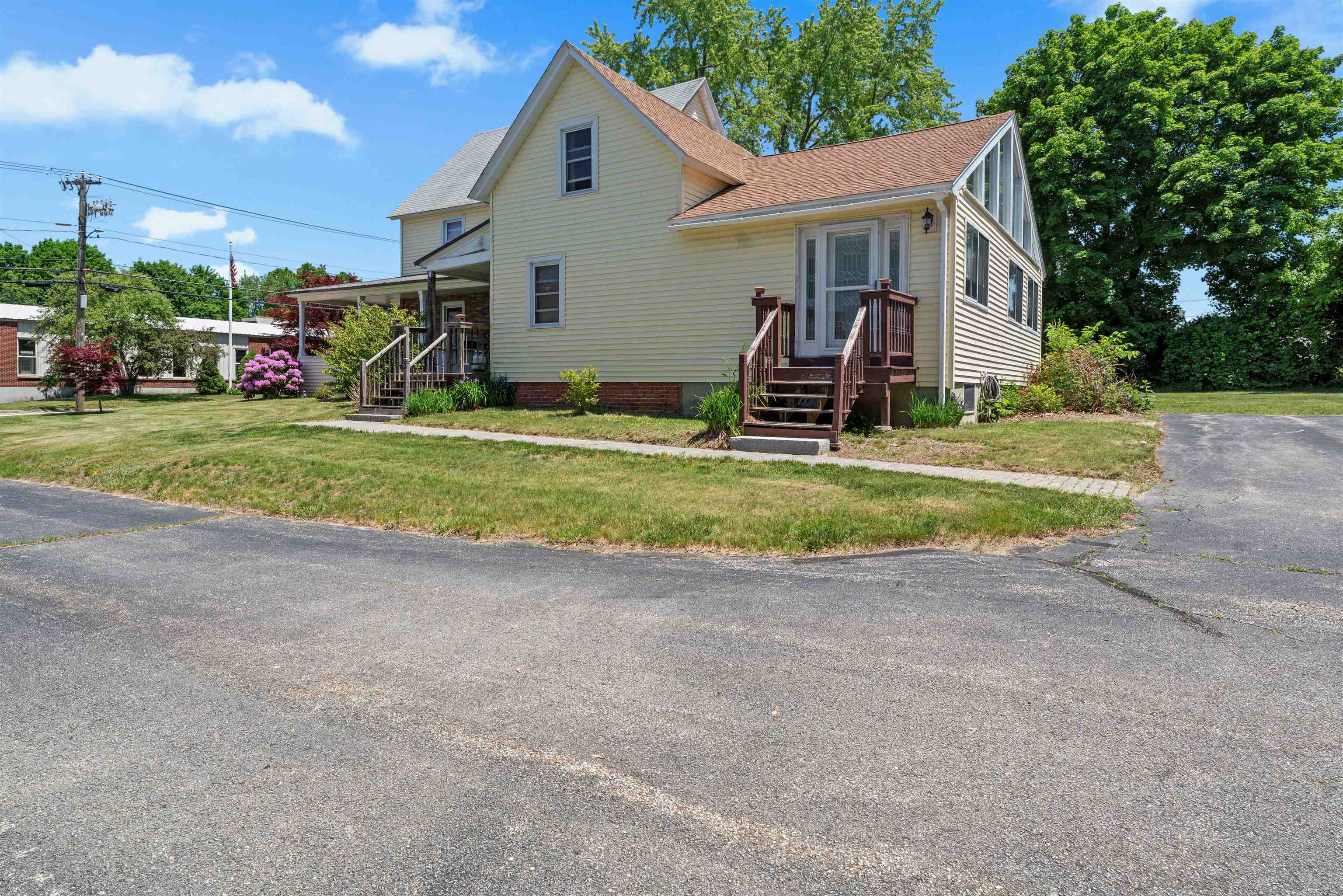 7 School Street Property Photo 2