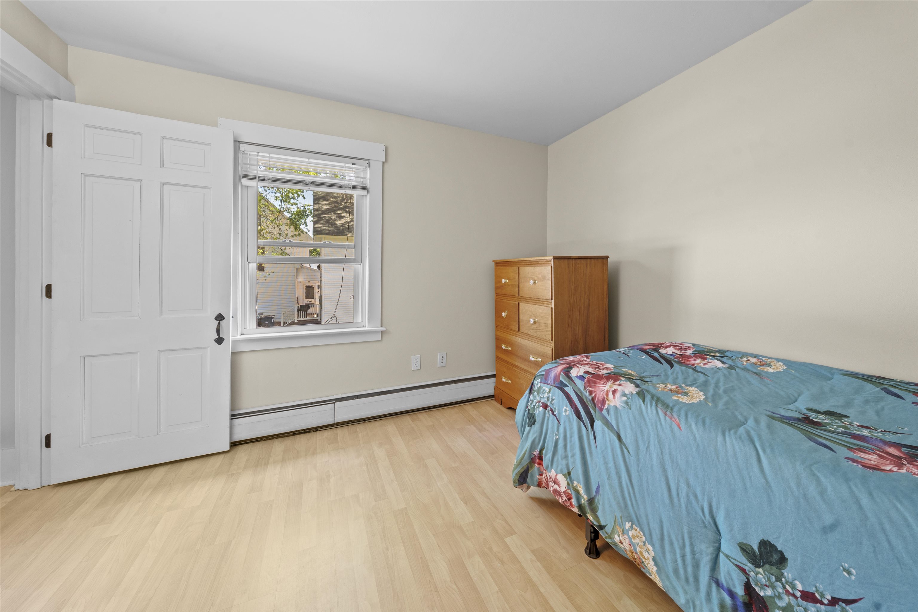 7 School Street Property Photo 33