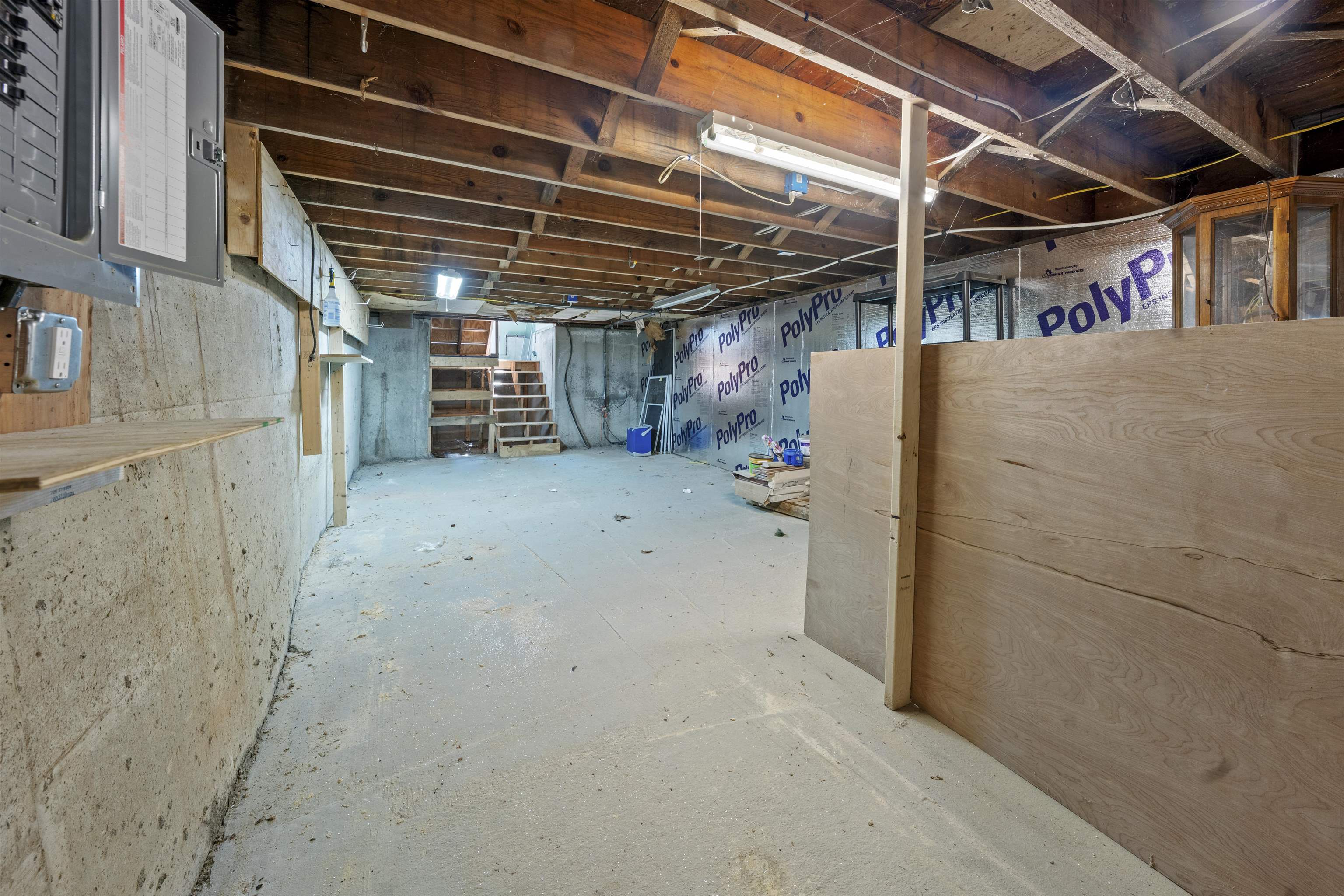 7 School Street Property Photo 46