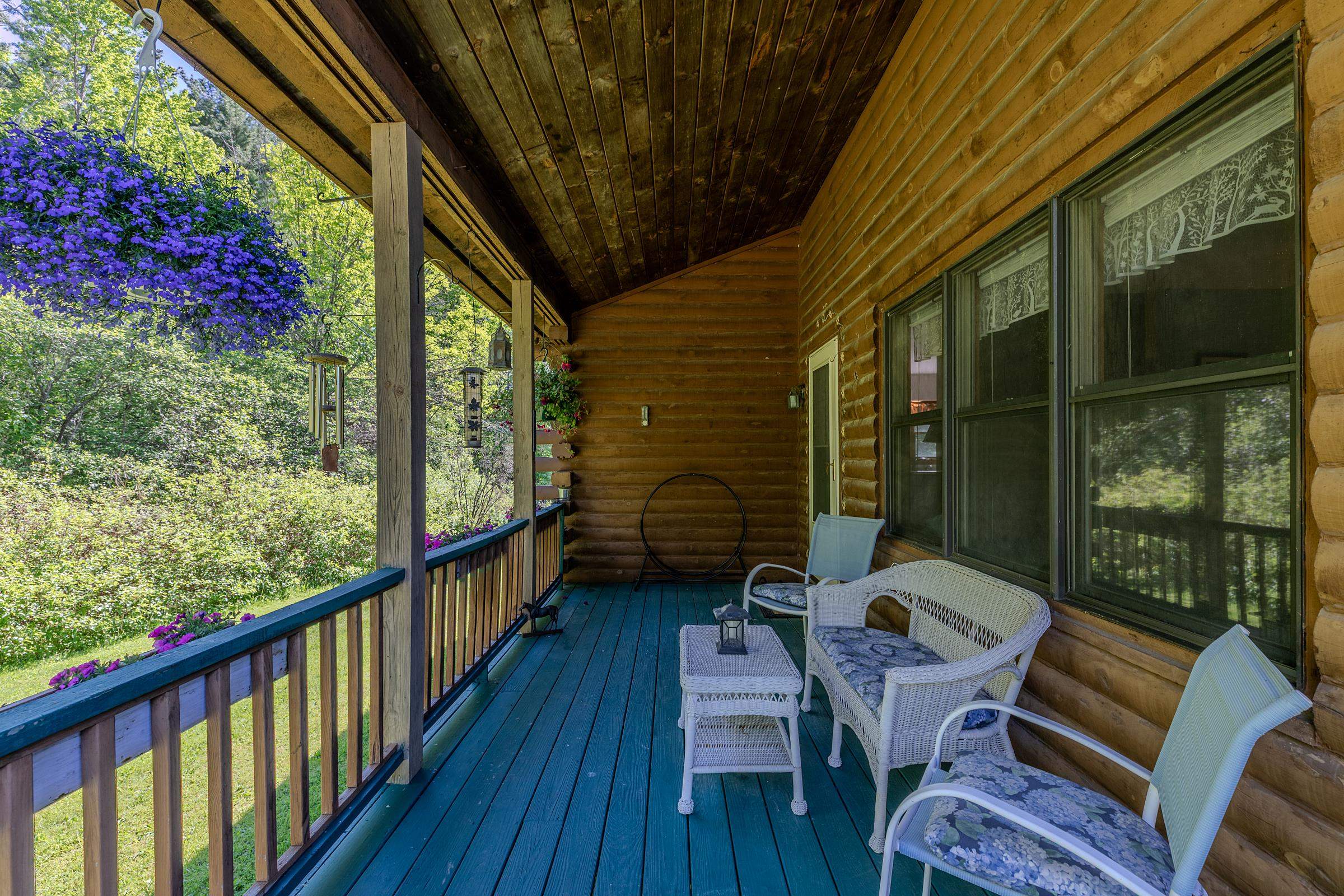 335 Tinmouth Road Property Photo 9
