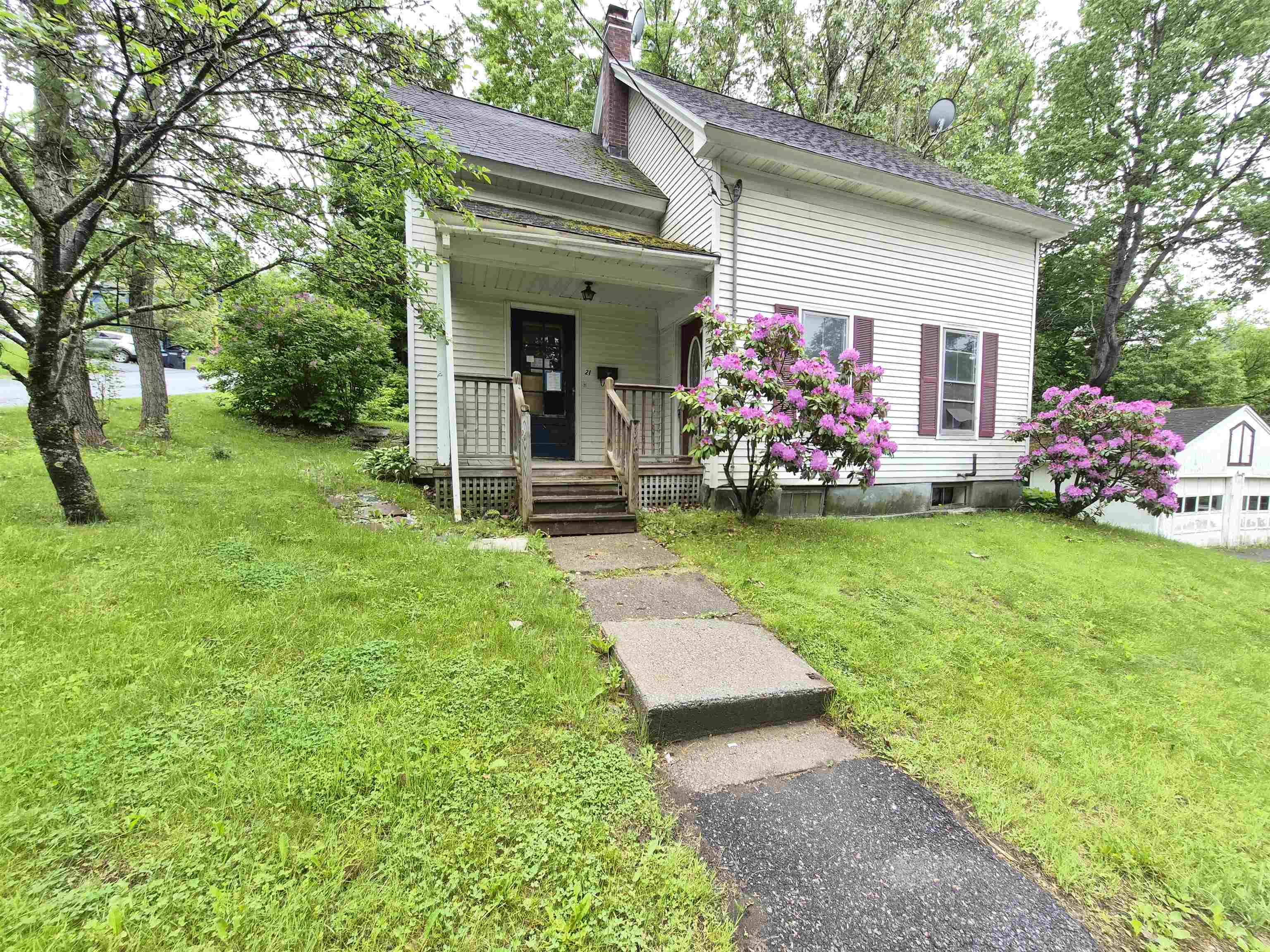 21 C Street Property Photo 1