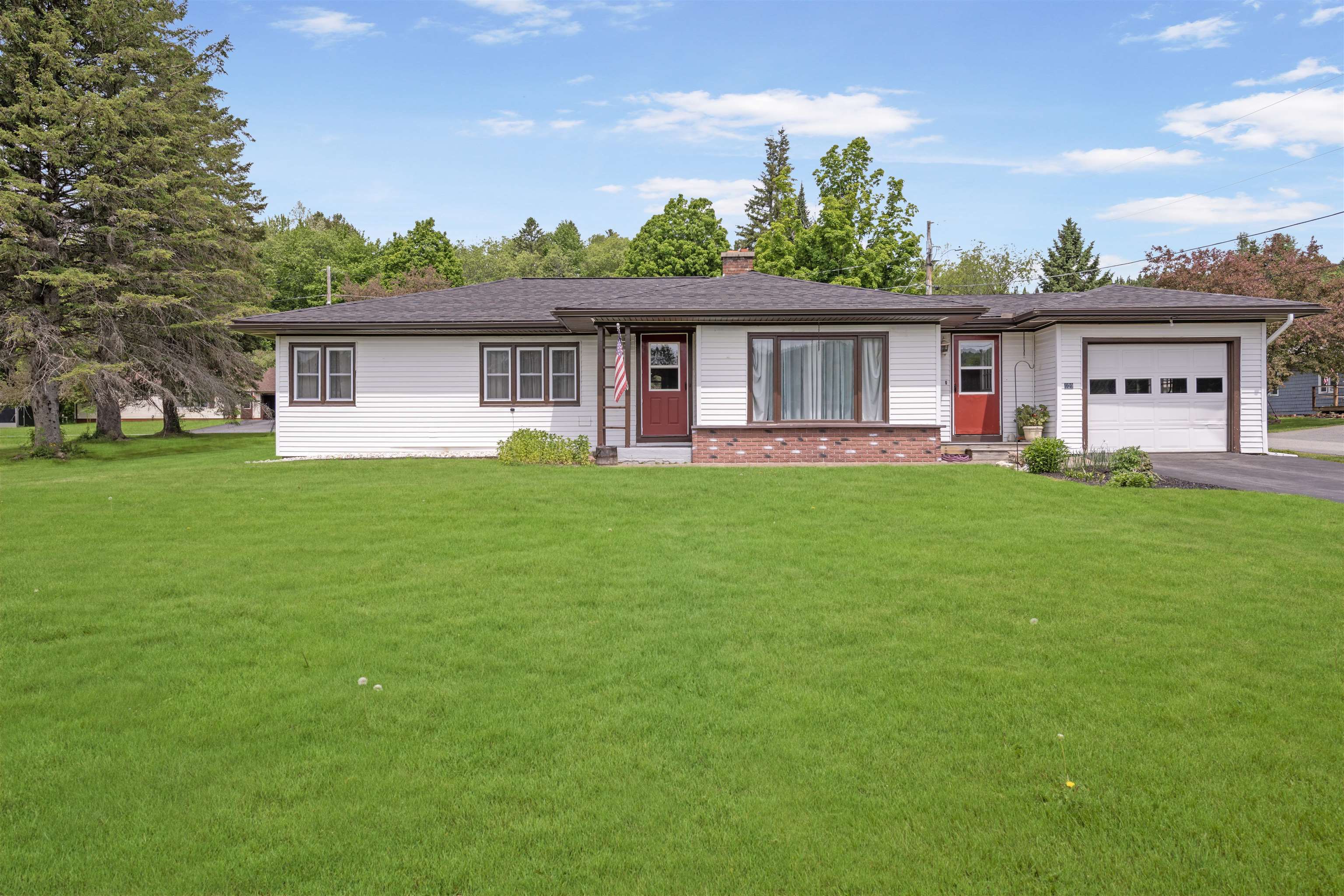409 Christian Hill Property Photo 1
