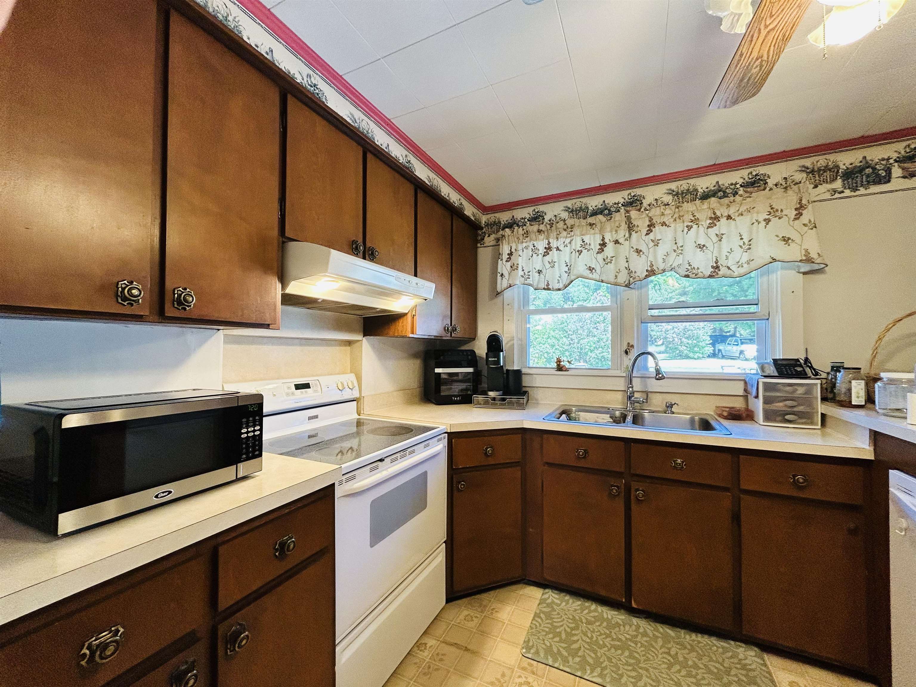 409 Christian Hill Property Photo 16