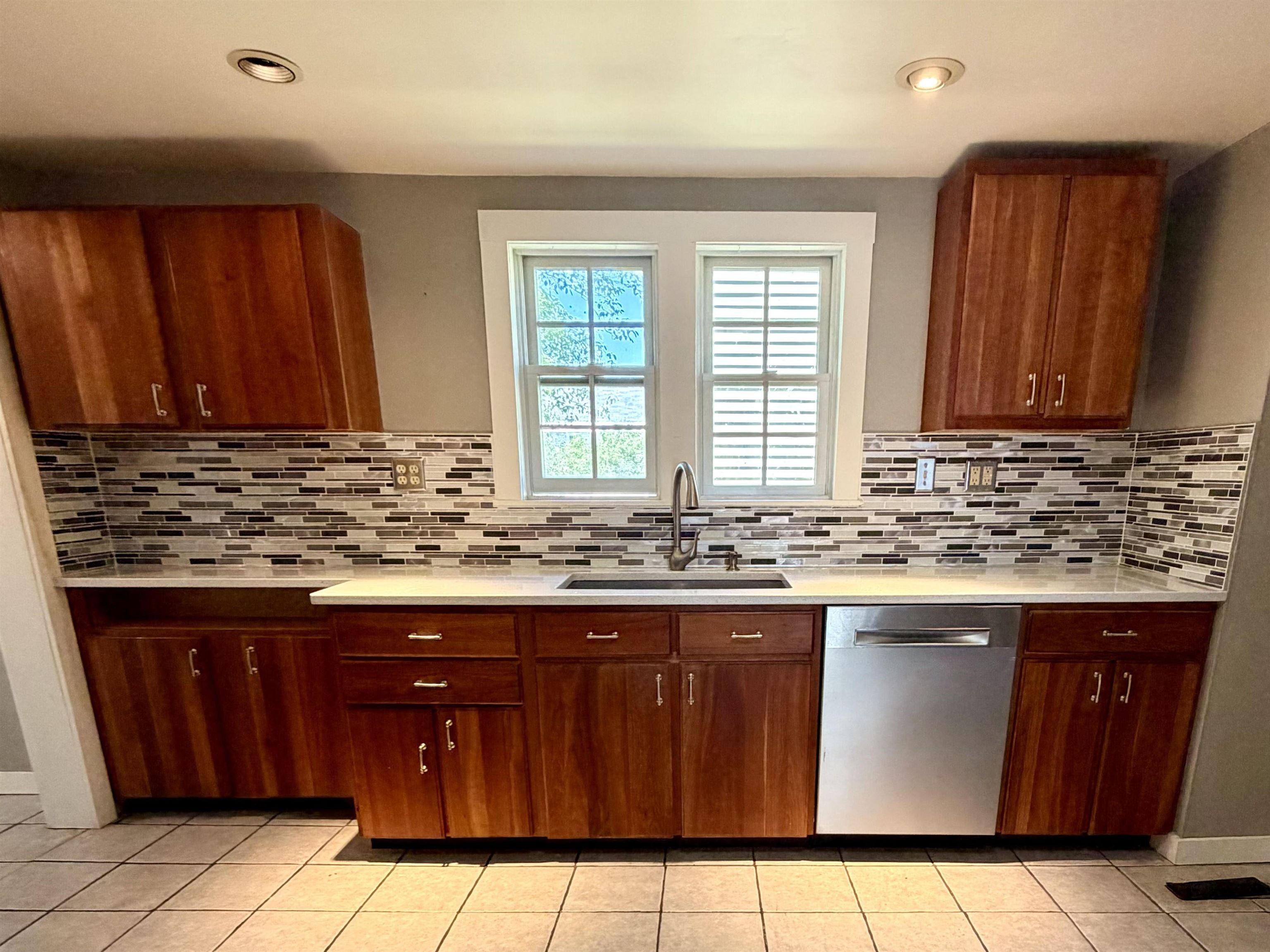 60 Church Street Property Photo 2
