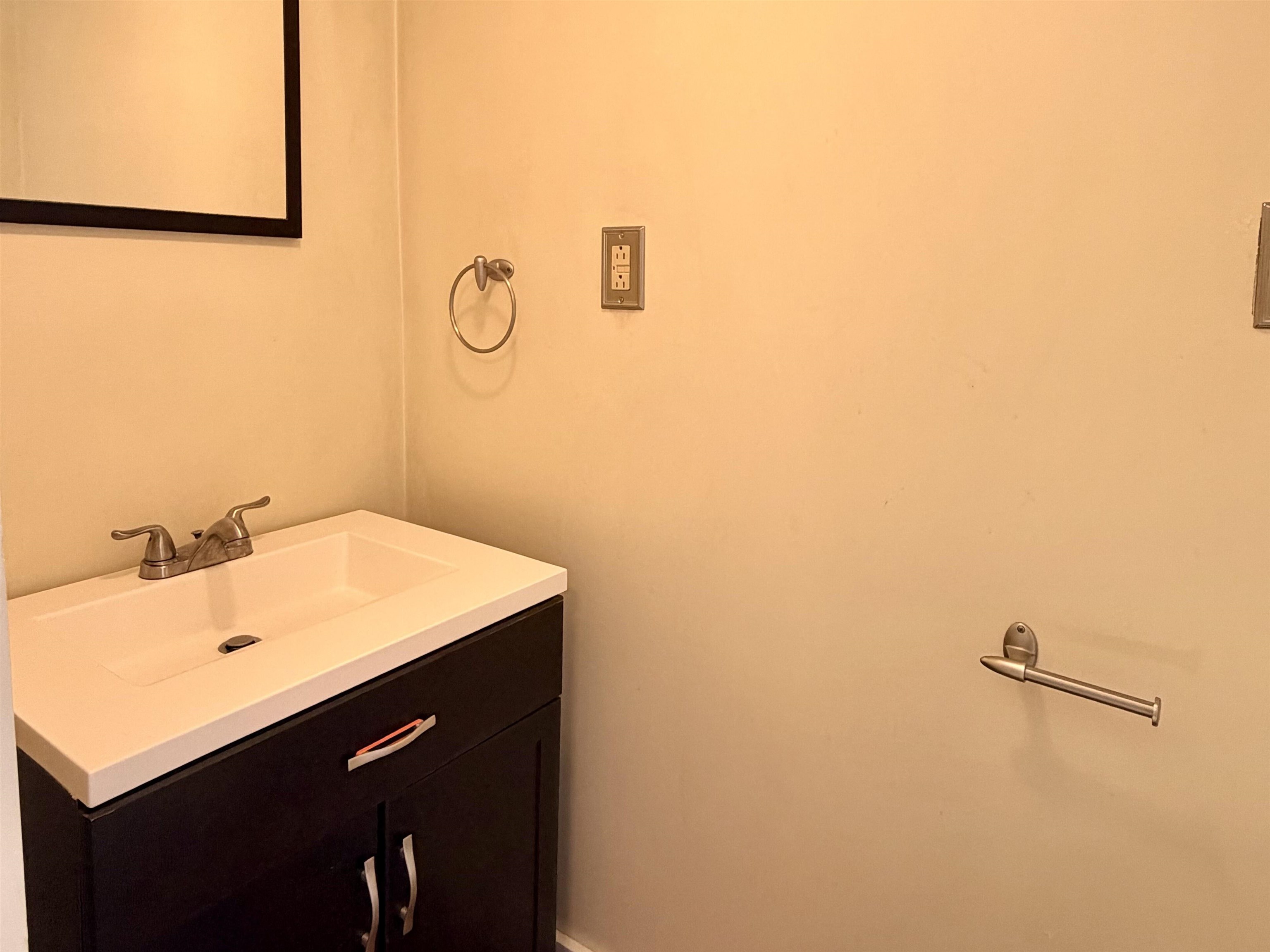 60 Church Street Property Photo 7