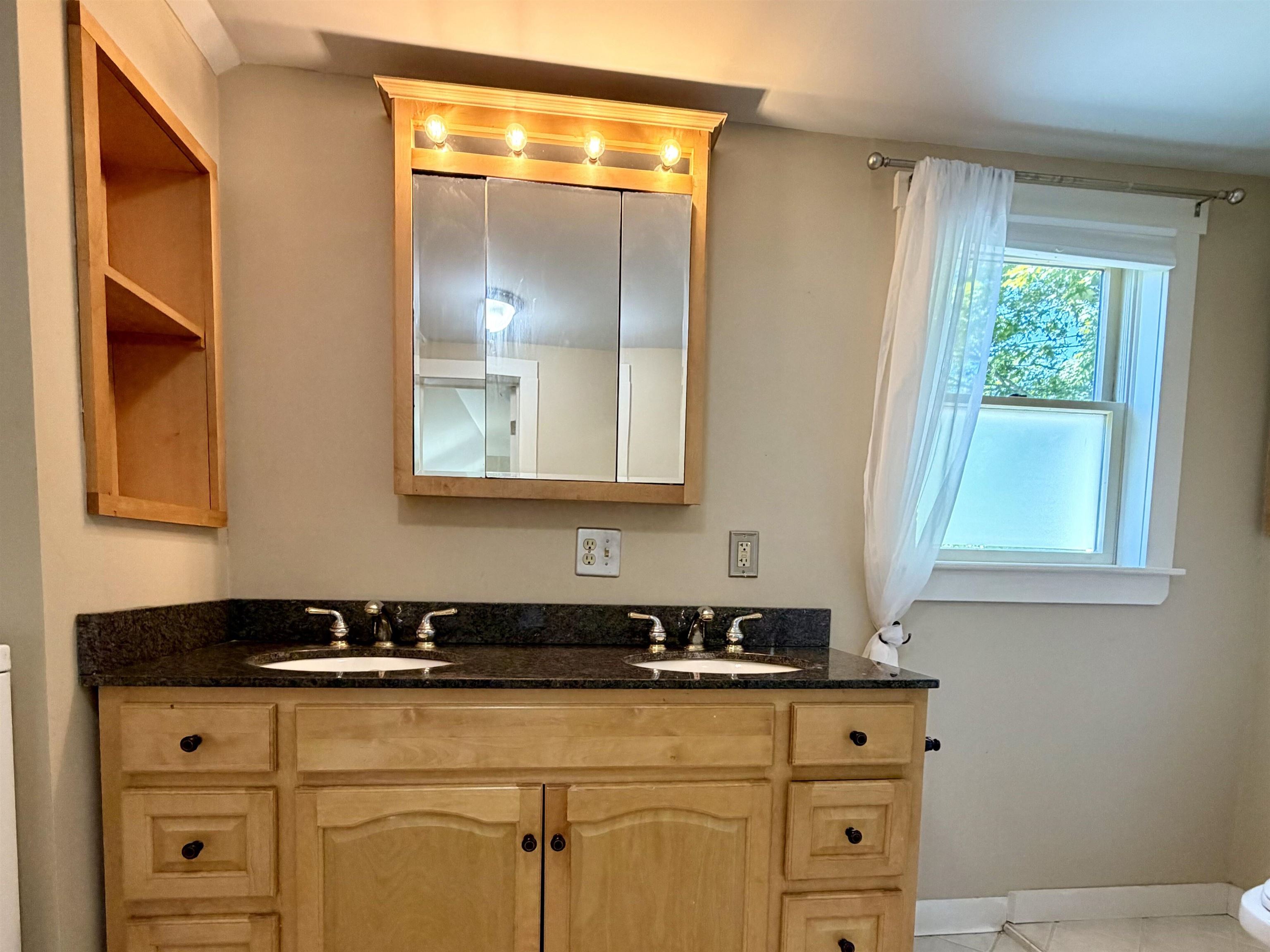 60 Church Street Property Photo 10