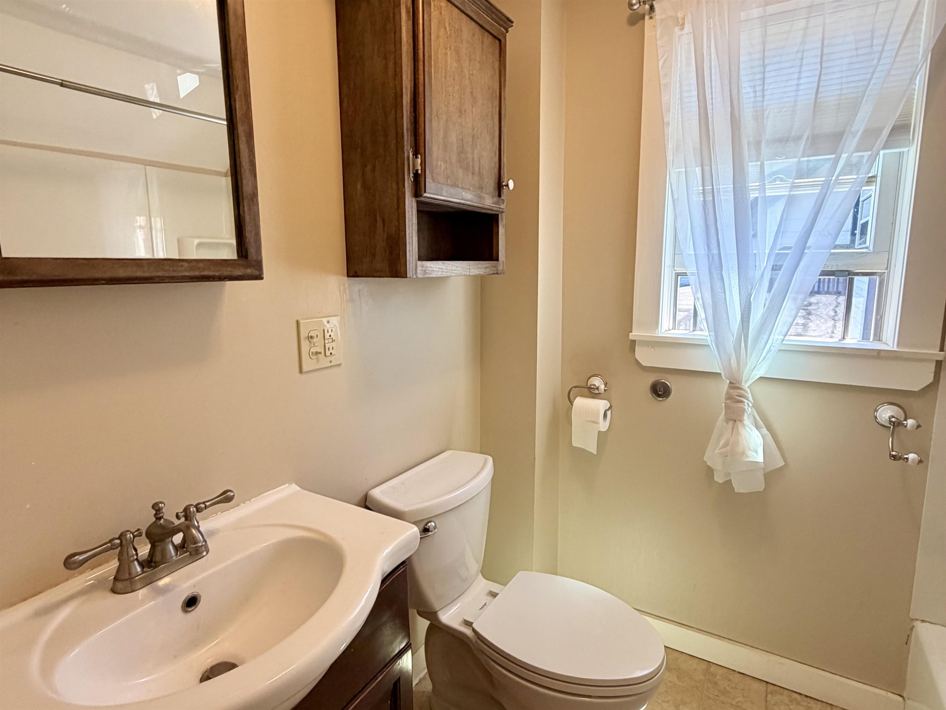 60 Church Street Property Photo 33