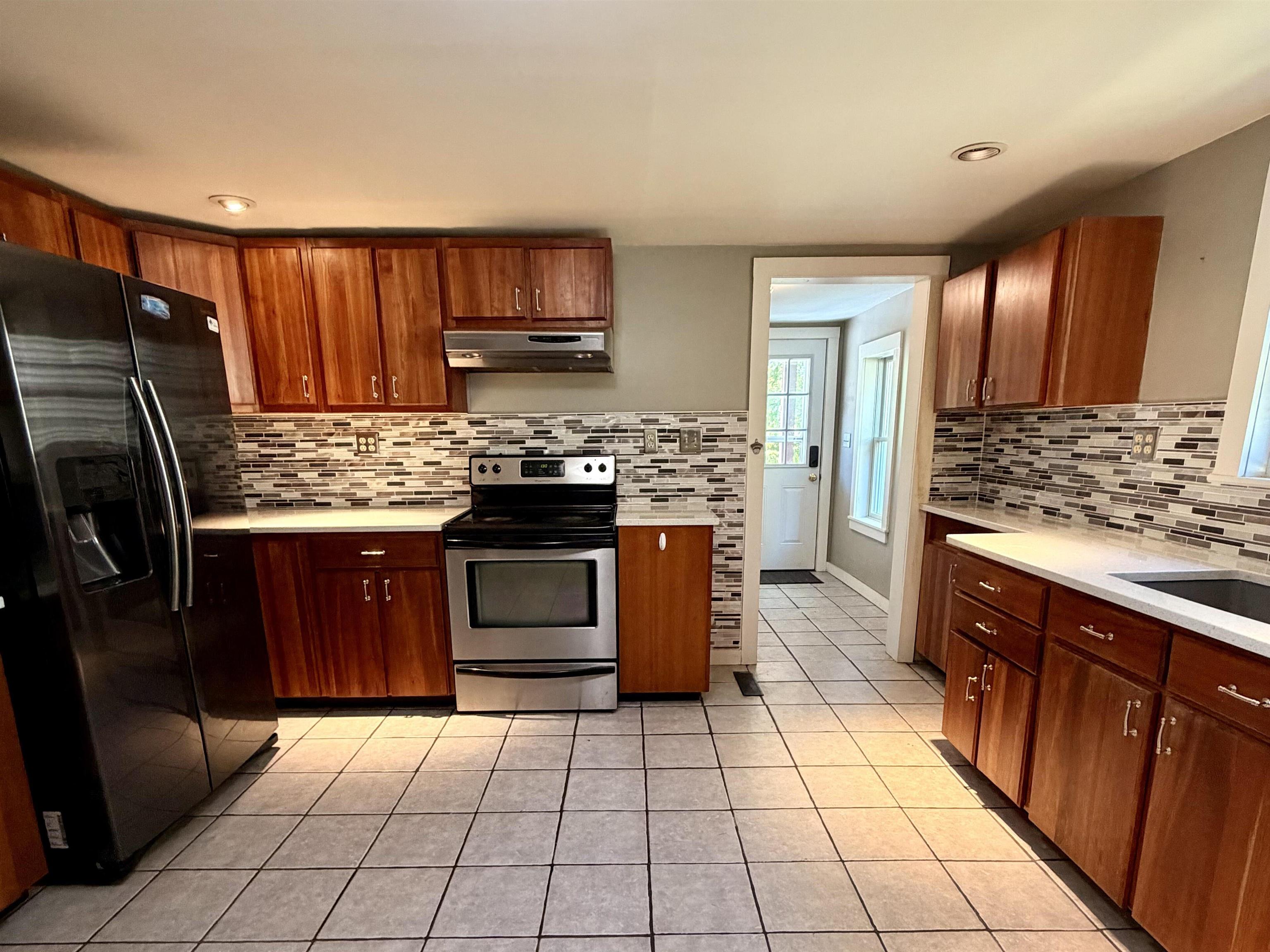 60 Church Street Property Photo 39