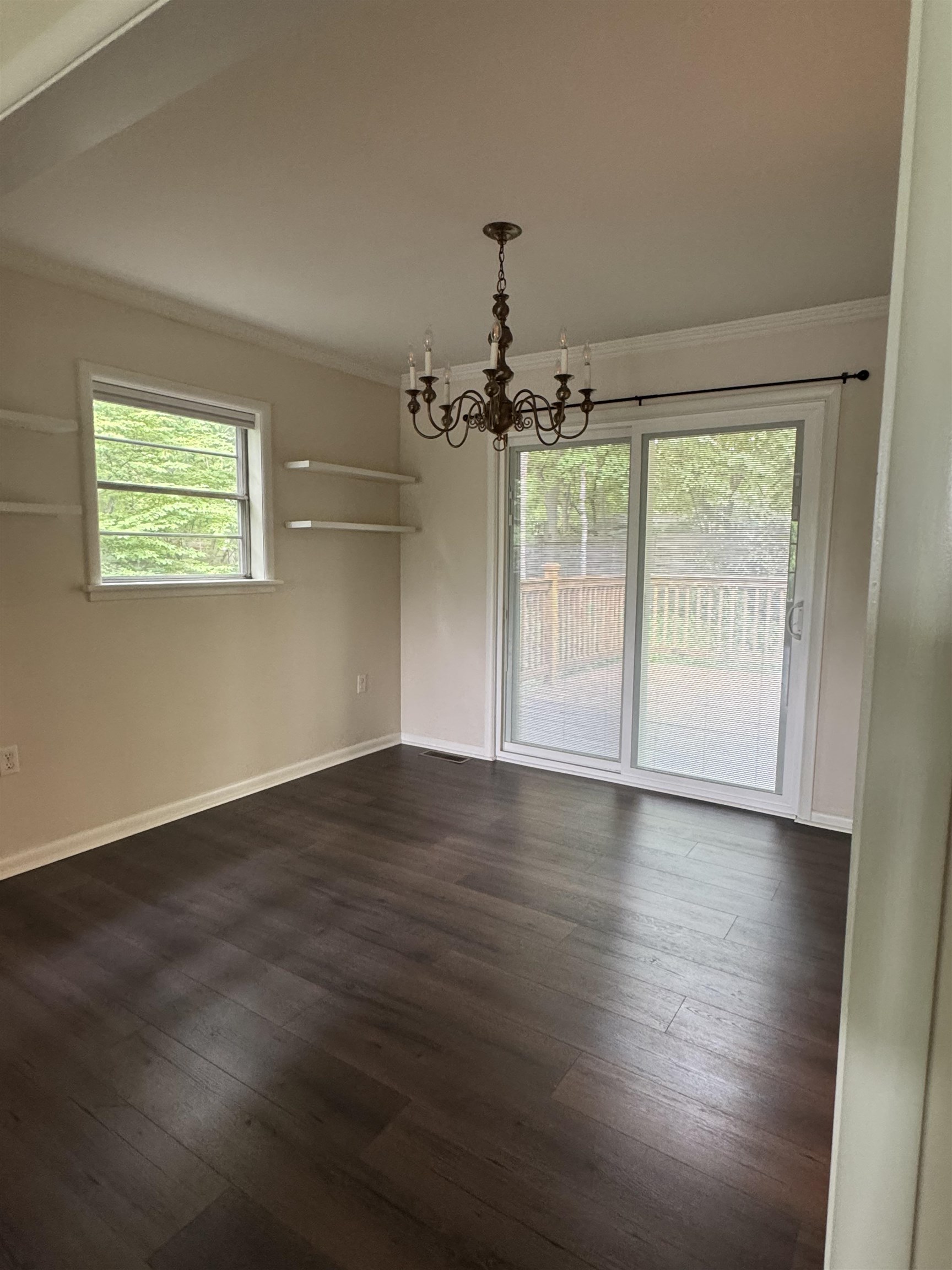 379 Pinehurst Drive Property Photo 6