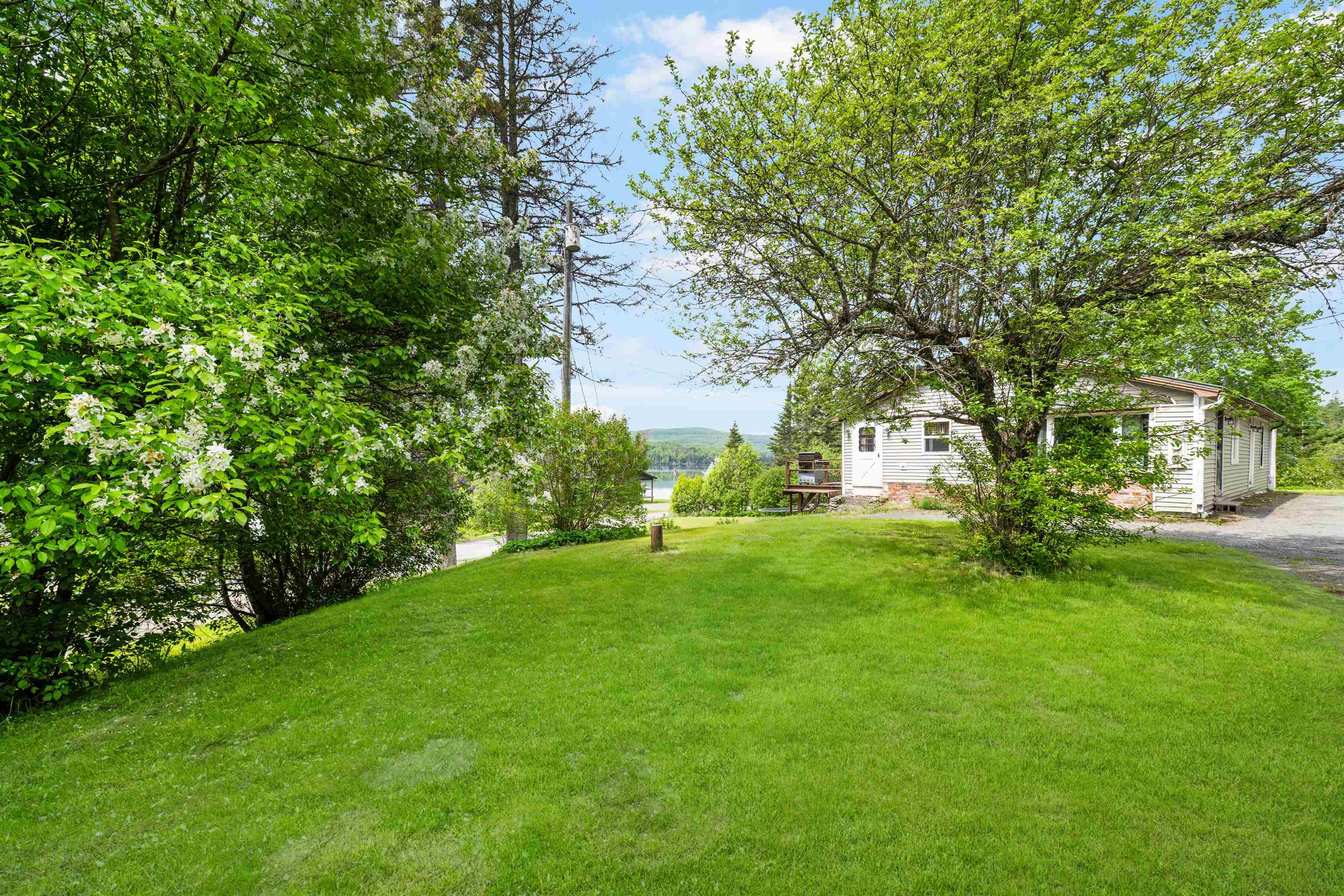 25 Lake Francis Drive Property Photo 10