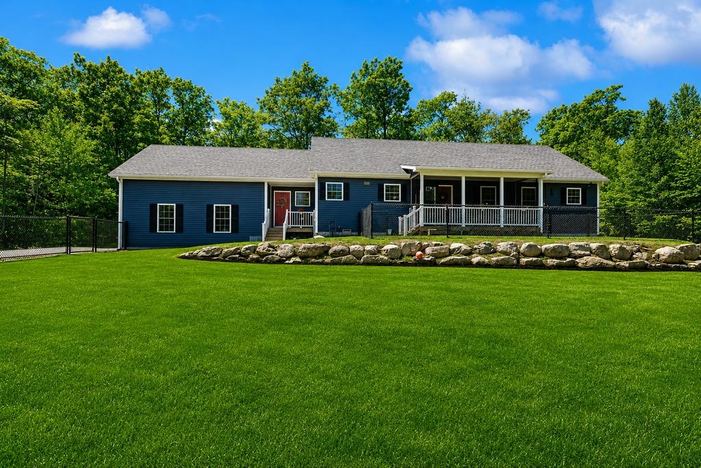 33 Ingalls Terrace Property Photo 2